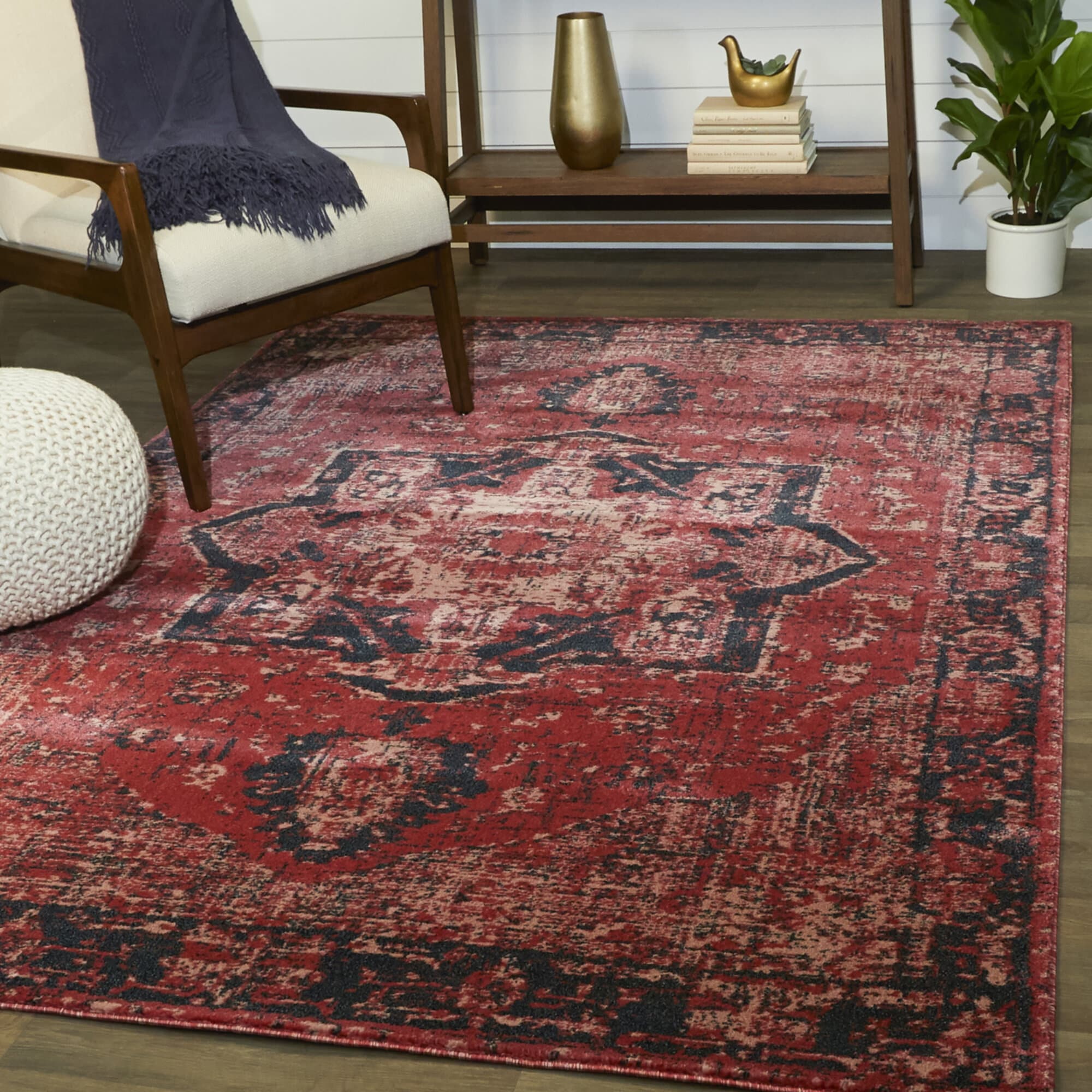 Balta 3019376 5 x 7 (ft) Loomed Polypropylene Red Rectangular Indoor Medallion Global Area rug