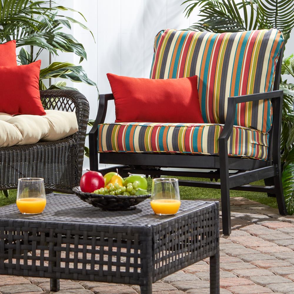 Greendale Home Fashions 15 Round Outdoor Bistro Chair Cushion (Set of 2), Sunset Stripe