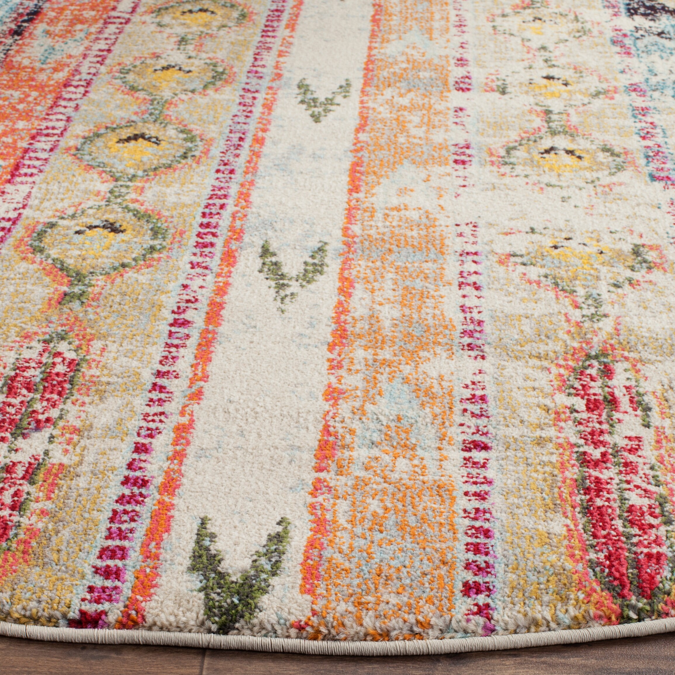 Safavieh MNC222F-5R rugs - View #4