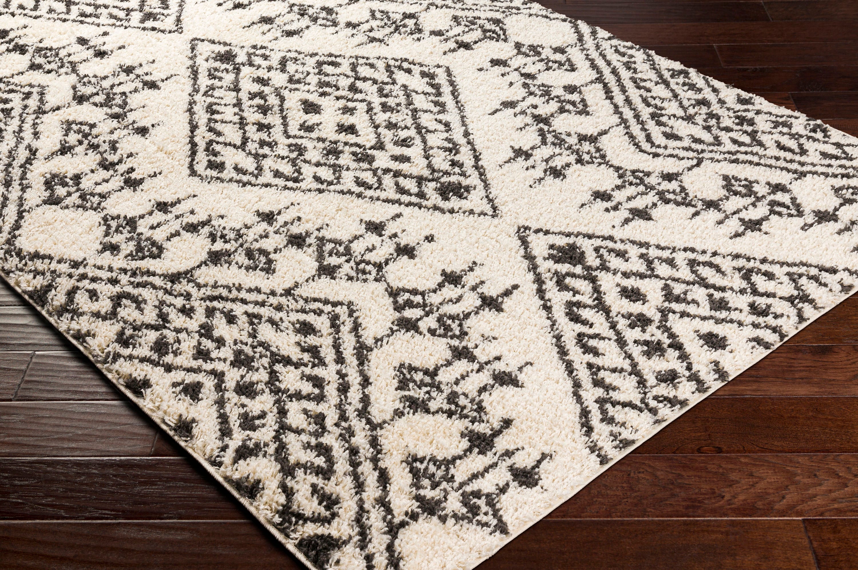 Surya Beni shag 3 x 8 Charcoal Indoor Medallion Oriental Runner Rug in ...