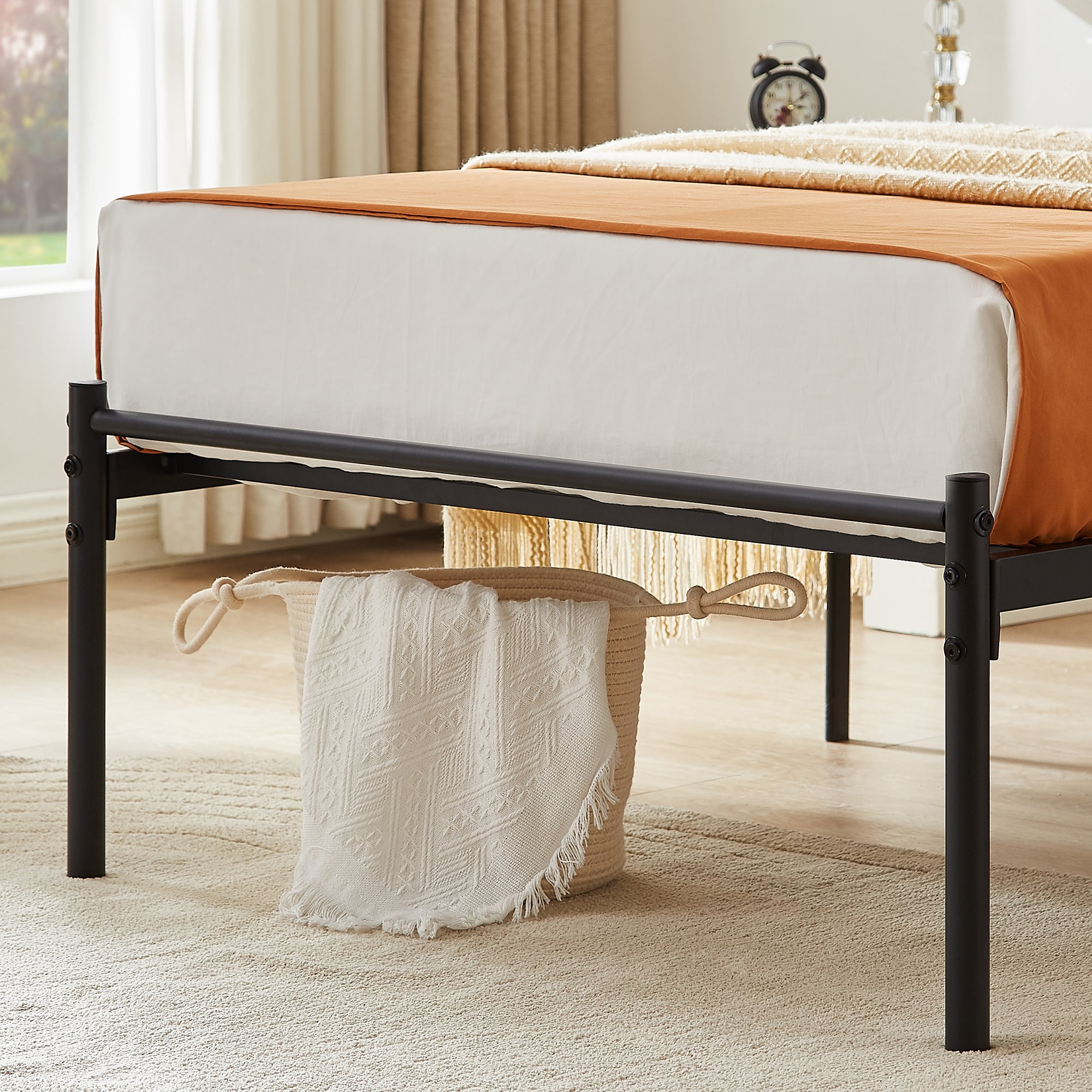 Vecelo LOE-T39-BLK beds - View #7