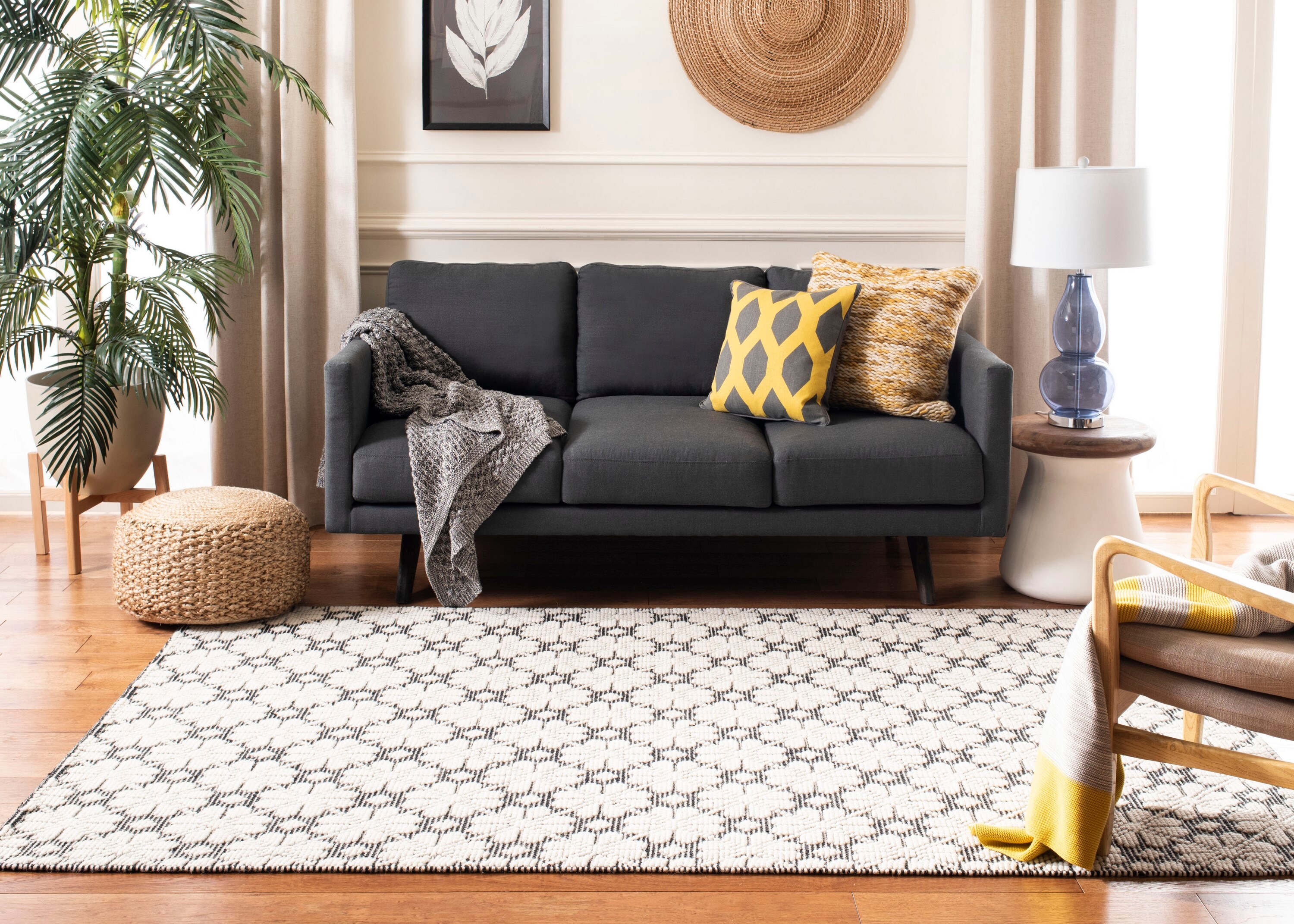 Safavieh VRM303Z-4 rugs - View #3