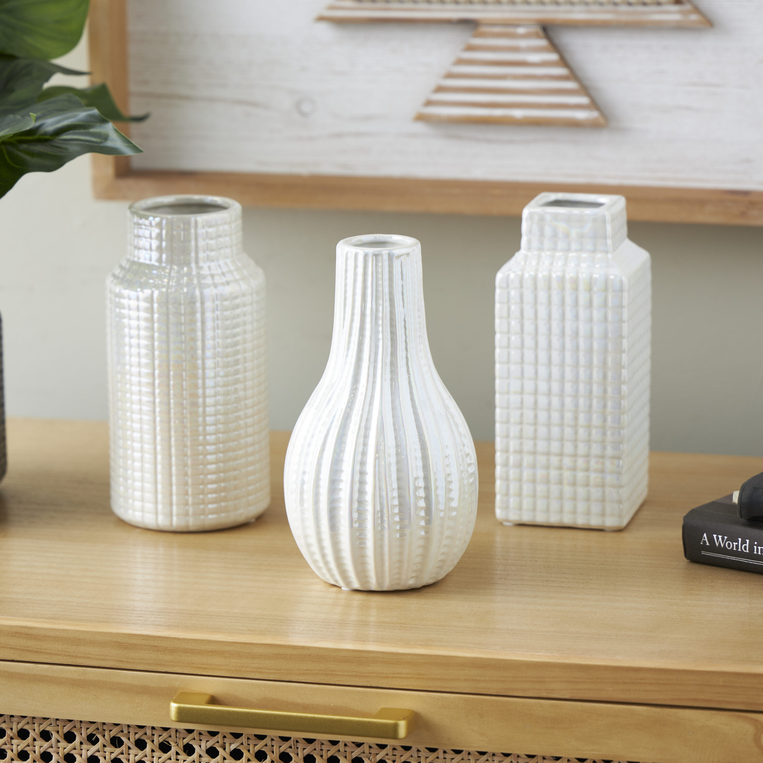 Grayson Lane 821835 3 -Pack Off-white Ceramic Modern Vase