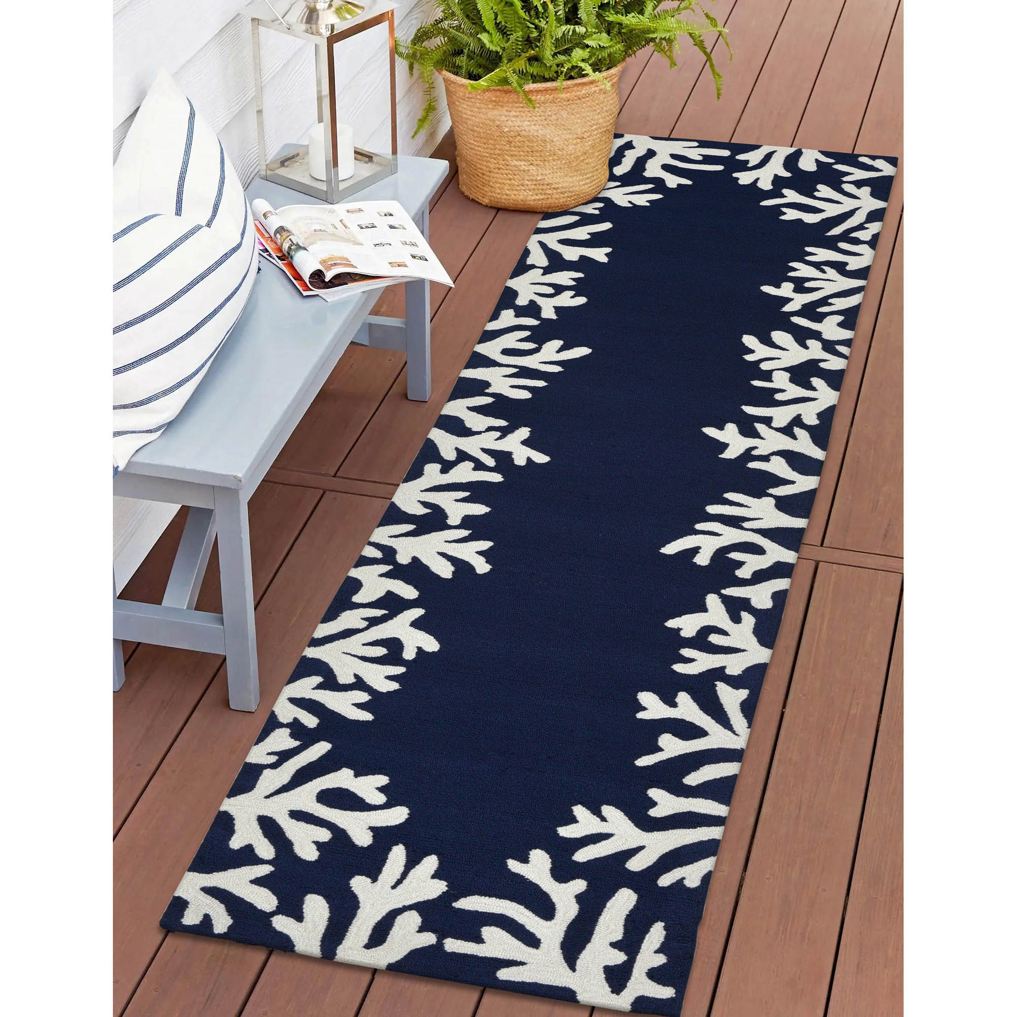 Liora Manne CAPR8162033 Capri 2 x 8 (ft) Tufted Polyester Navy Rectangular Indoor/Outdoor Border Coastal Runner rug