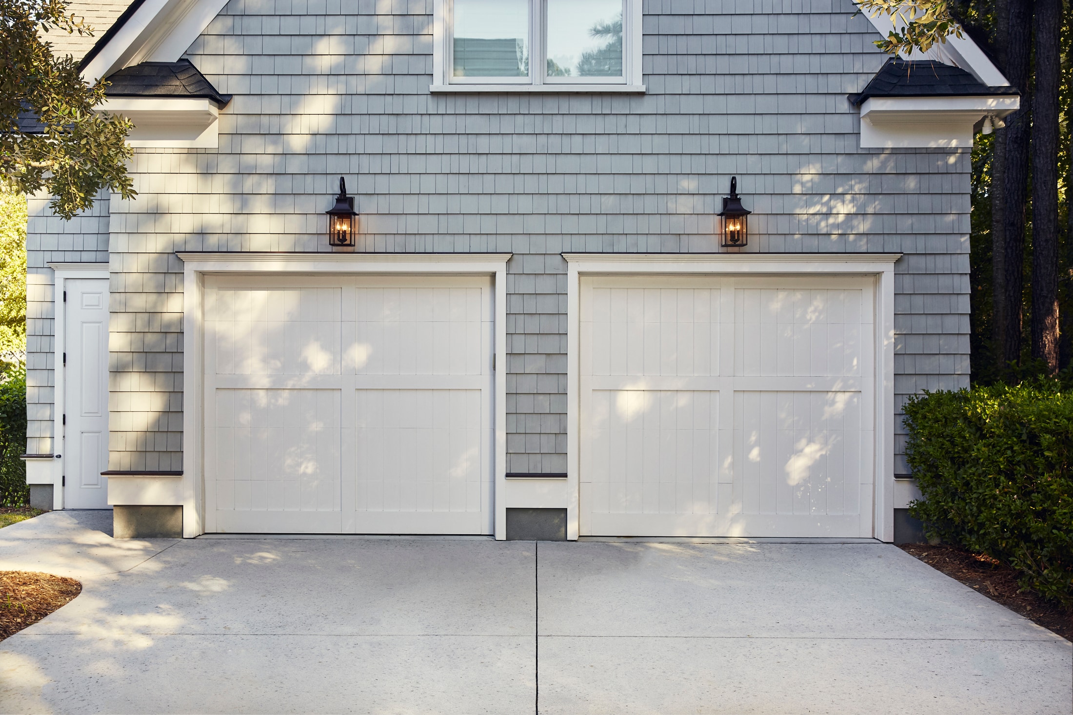 Quoizel CCR8410CU Outdoor-Wall-Lighting - View #4
