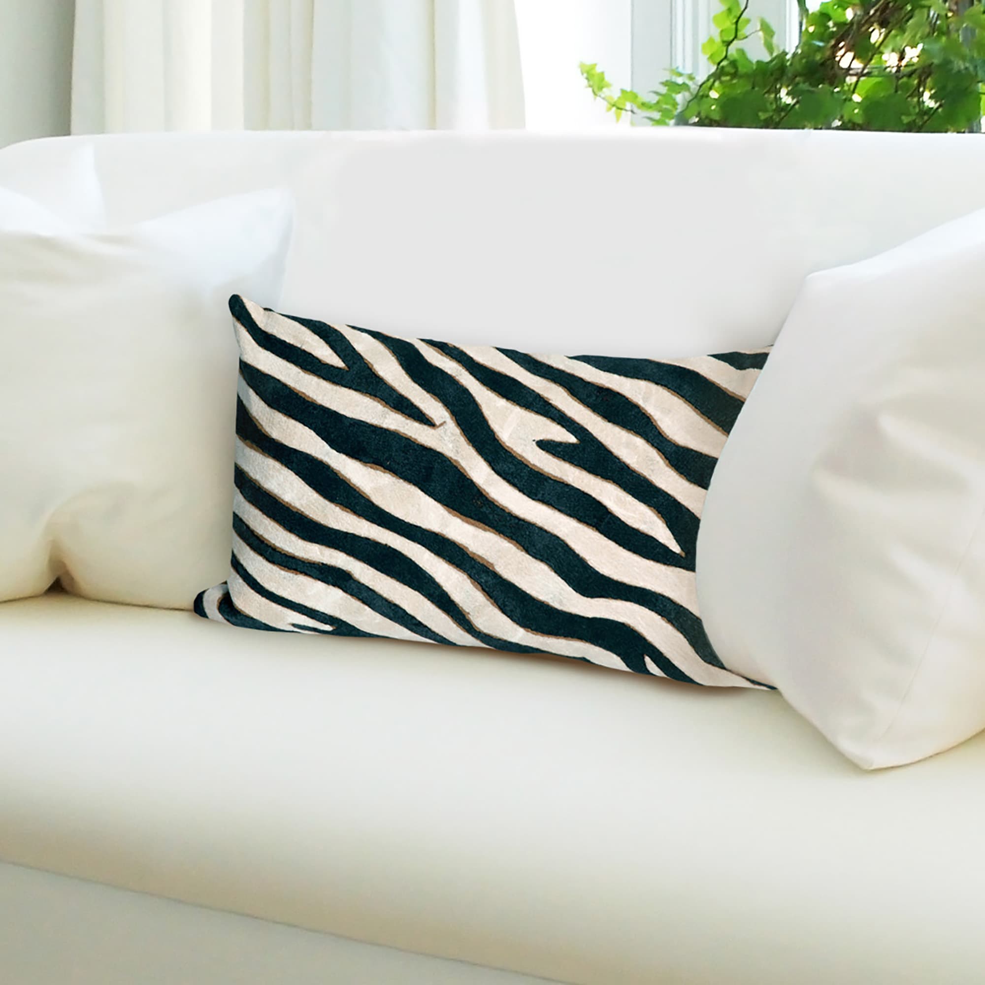 Liora Manne 7SA1S304348 Accent-Pillows - View #7