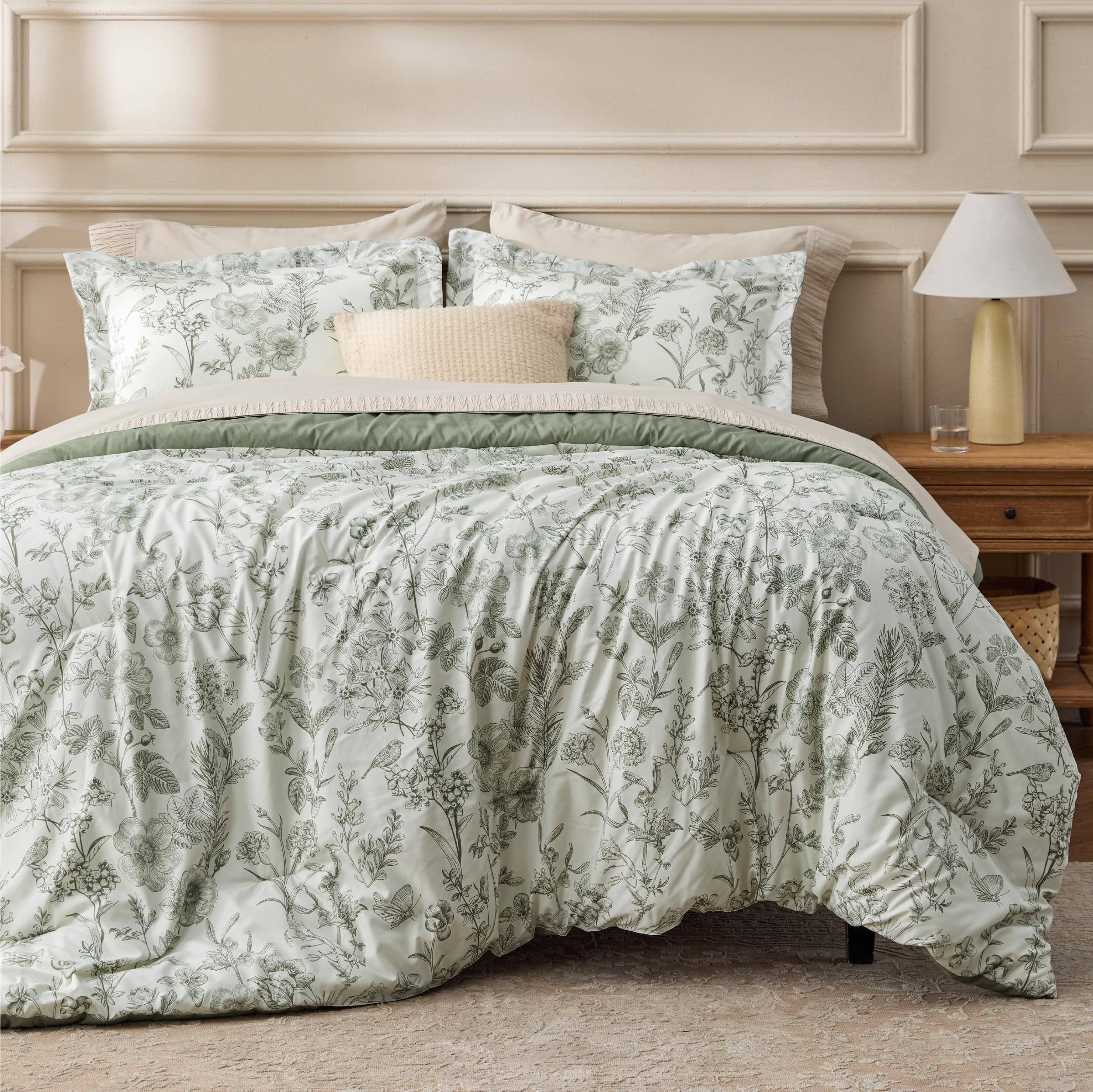 Bedsure - 104x90 King 3-Piece Green Comforter Set