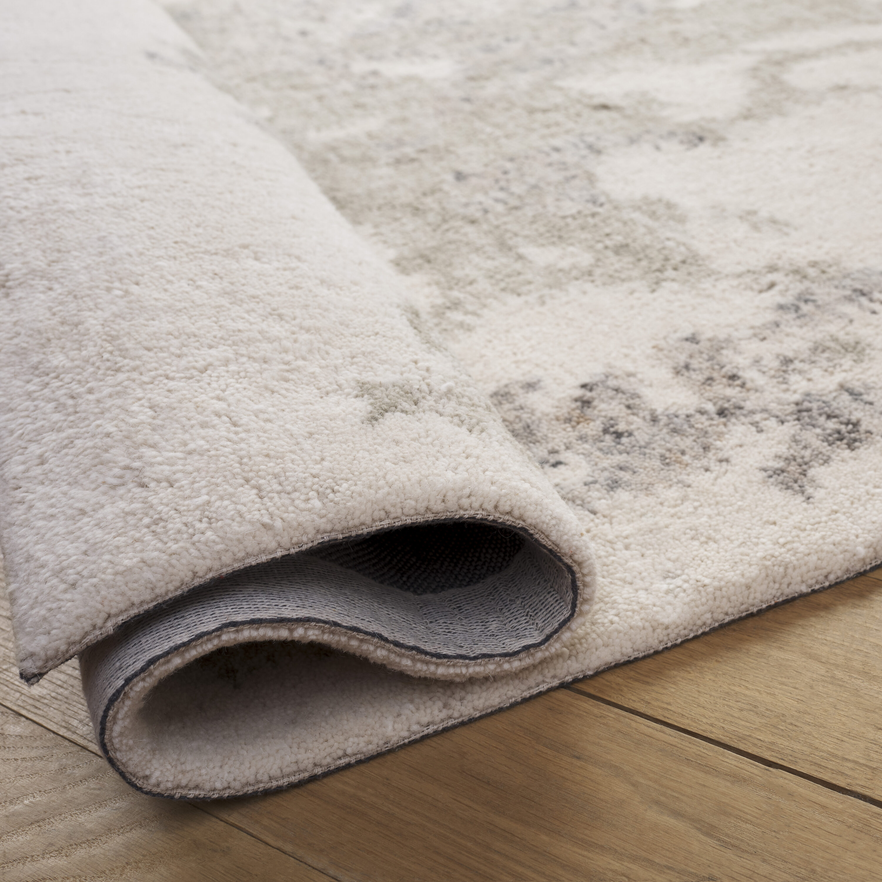 Safavieh HVT121Y-4 rugs - View #7