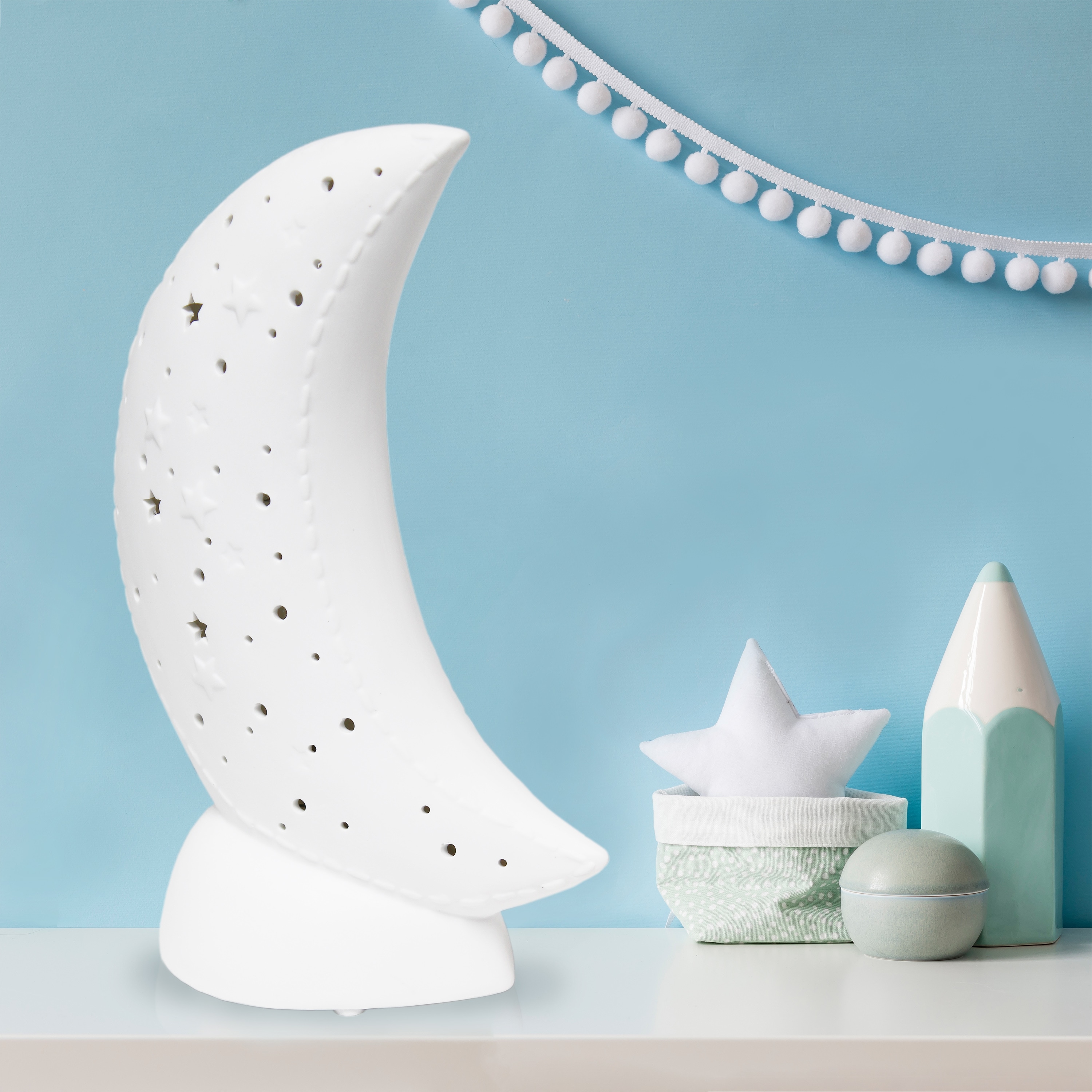 Simple Designs LT3338-WHT Table-Lamps - View #4
