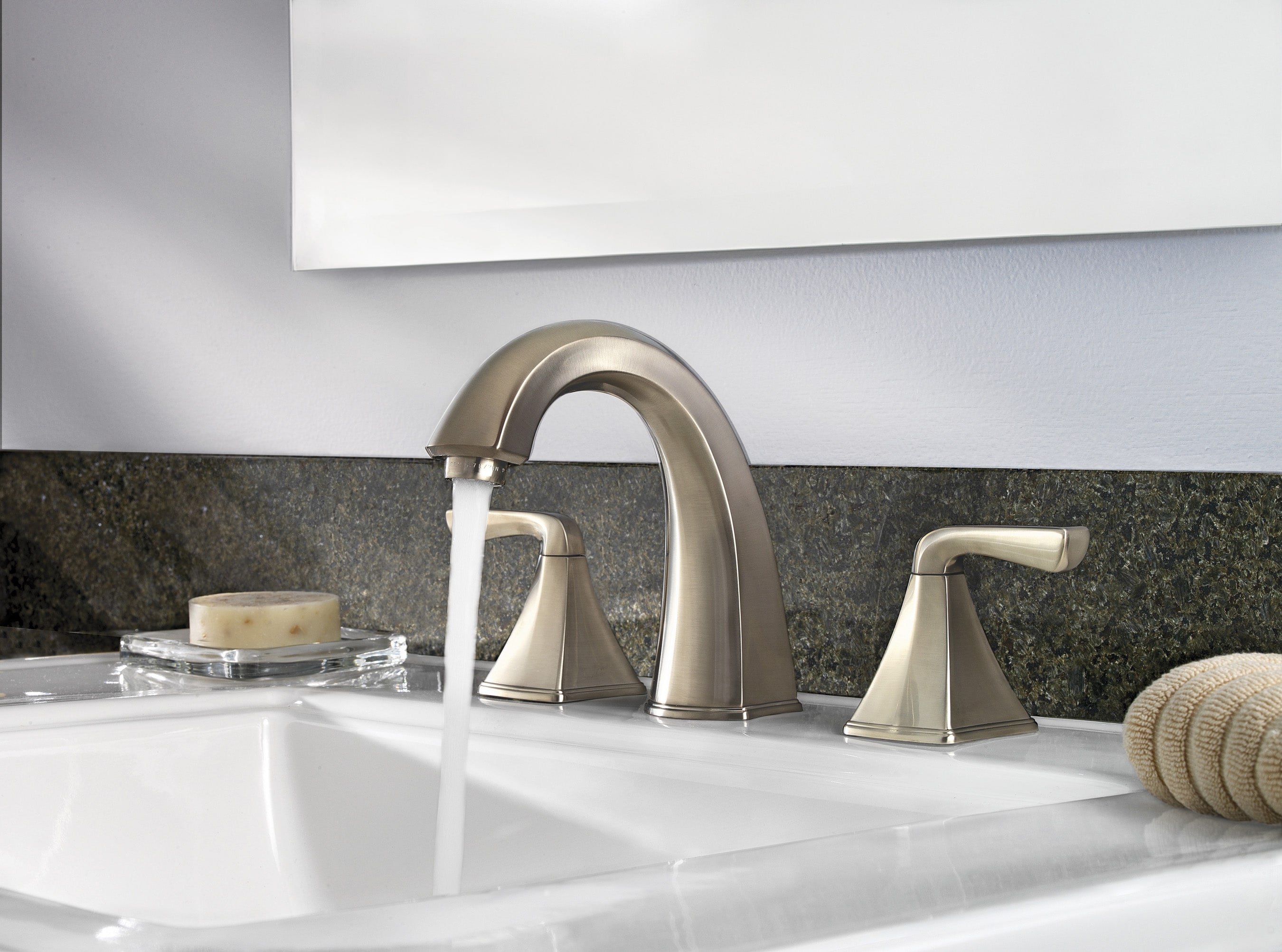 Pfister Selia Brushed Nickel Widespread 2 Handle Watersense Bathroom Sink Faucet With Drain At