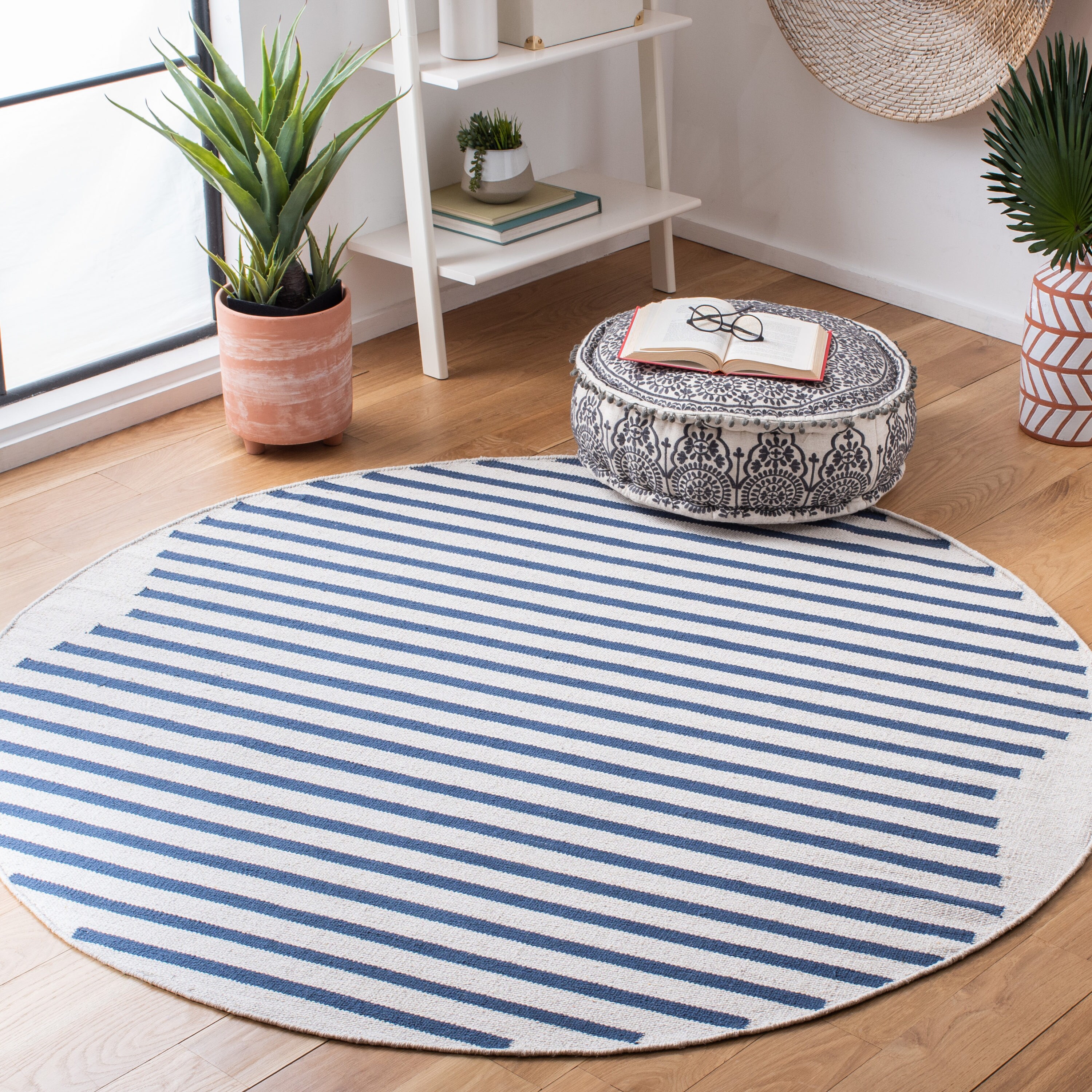 Safavieh MTK313M-6R rugs - View #2