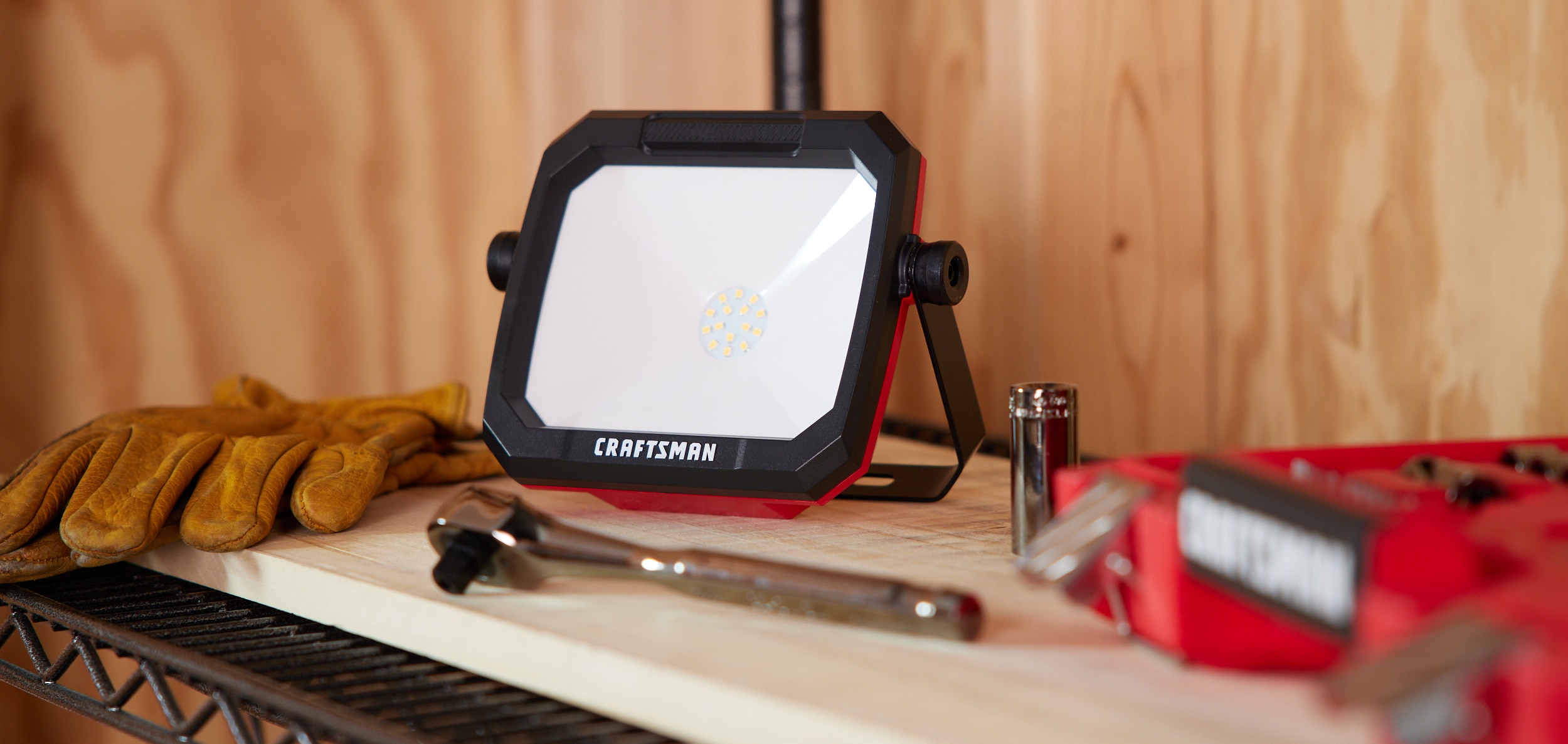 Craftsman Dual Head LED Light Portable Work Light — 1500 Lumens