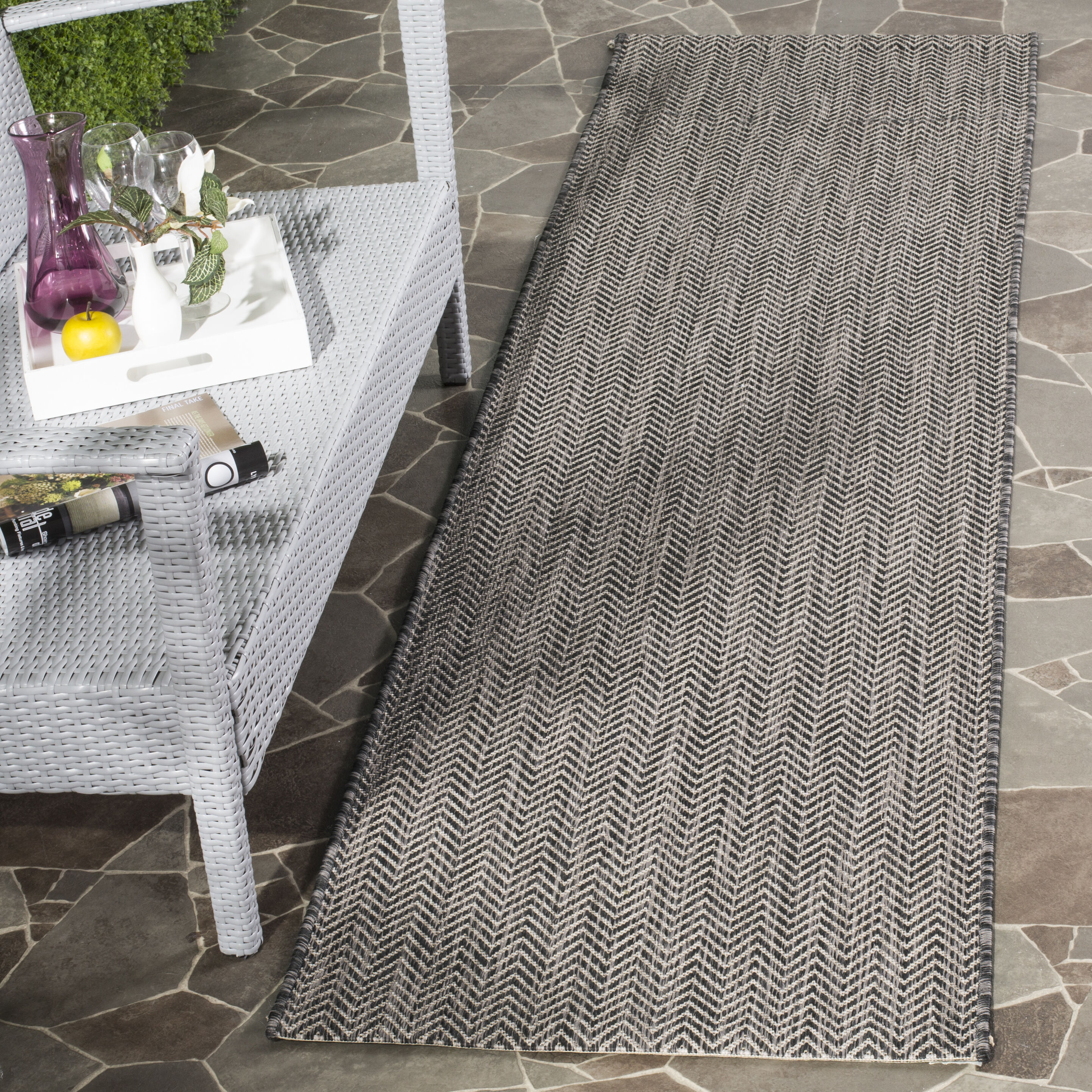 Safavieh CY8022-36621-216 Courtyard Newtown 2 x 16 (ft) Loomed Polypropylene Black/Beige Rectangular Indoor/Outdoor Chevron Runner rug