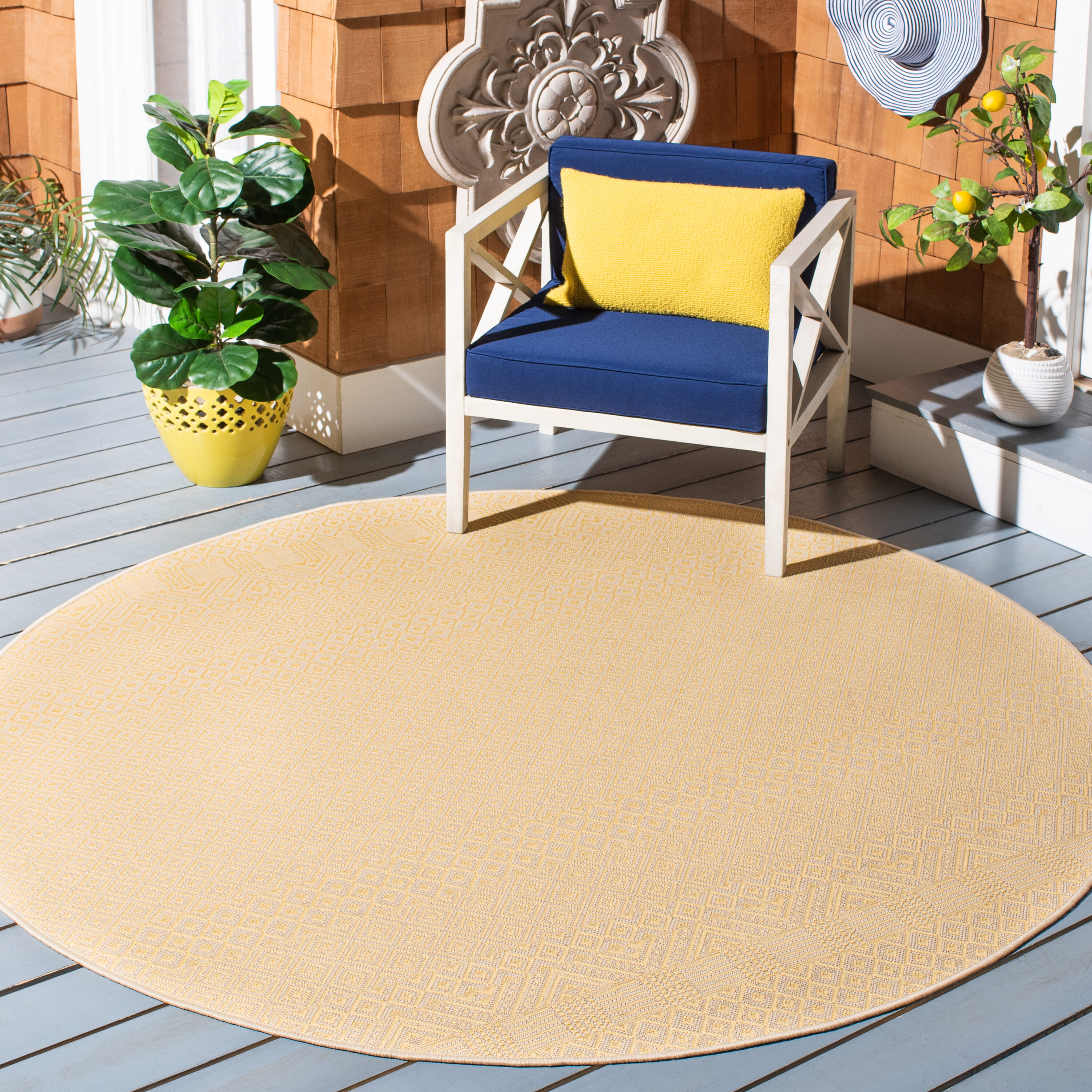 Safavieh CY6235-30612-7R Courtyard 7 x 7 (ft) Loomed Synthetic Gold/Beige Round Indoor/Outdoor Geometric Southwestern Area rug
