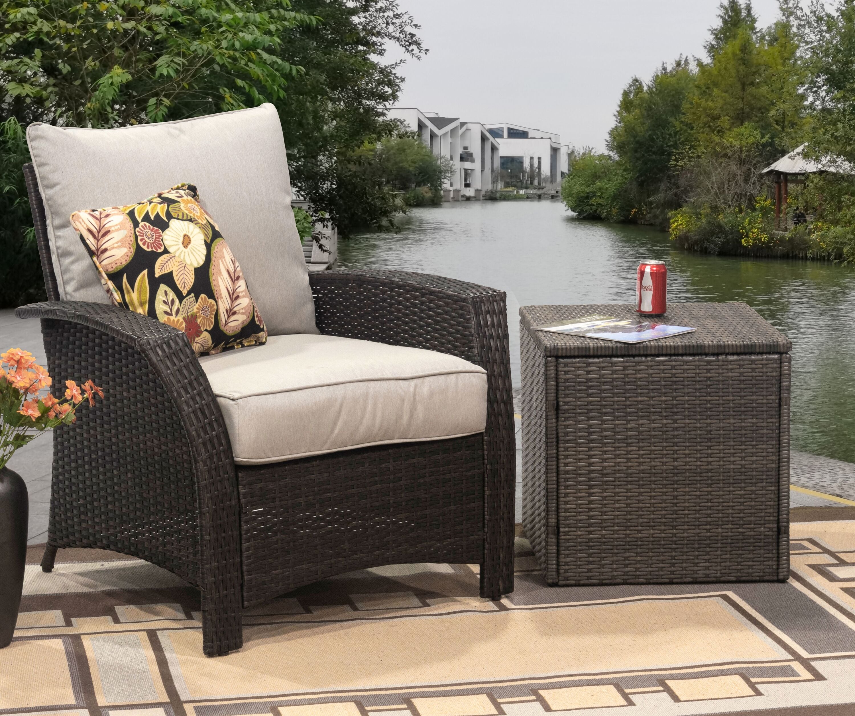 Sun Terrace DL-SS21014 Square Wicker Outdoor End Table 20-in W x 20-in L
