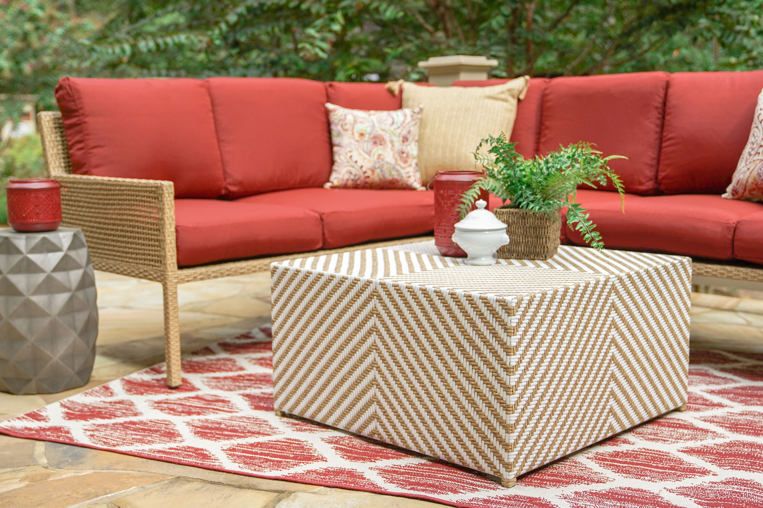Leisure Made 139475-RED Patio-Sofas-Daybeds - View #4