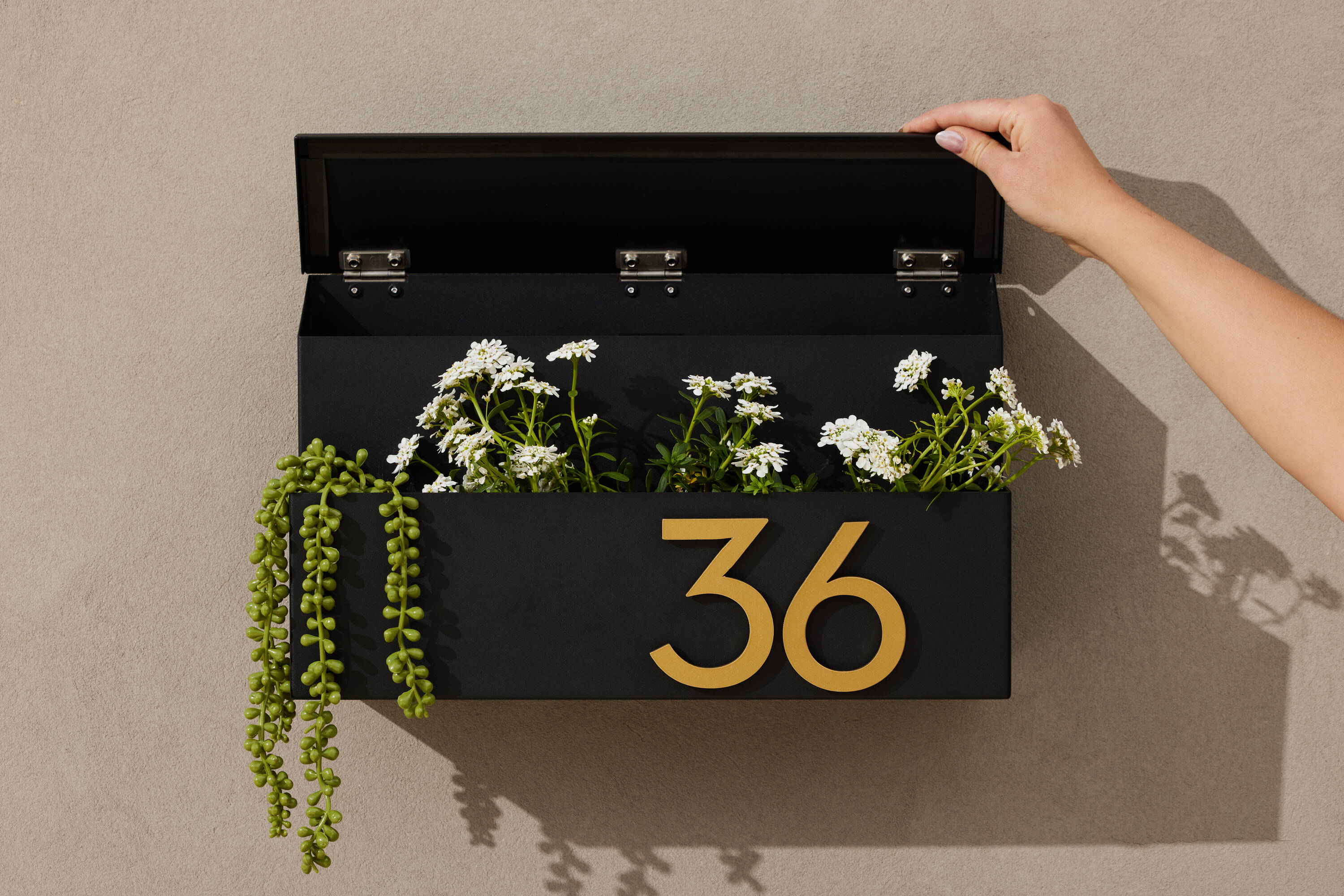 Post & Porch GARDEN-BLACK mailboxes - View #8