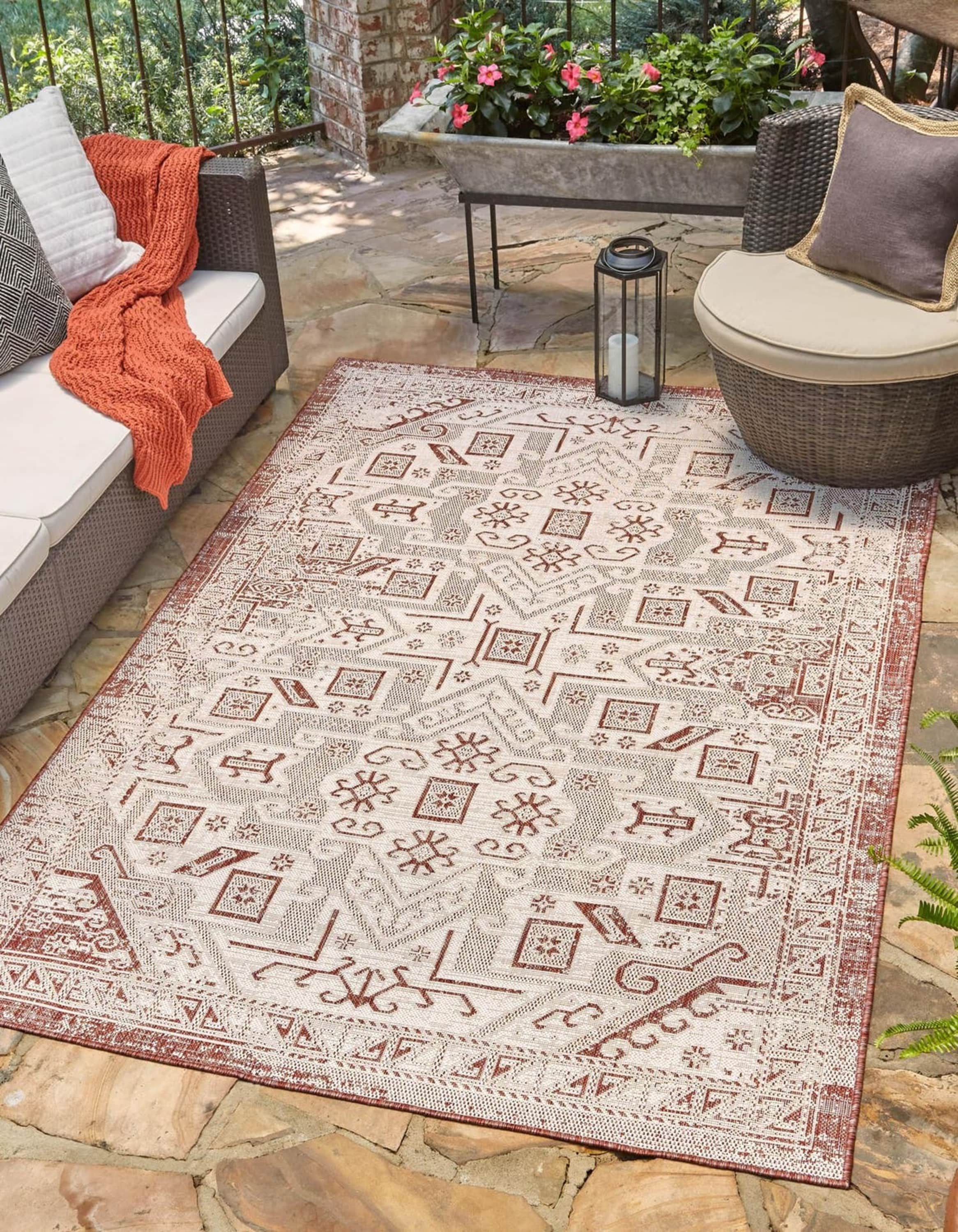 Unique Loom 3162430 Outdoor Aztec 2 x 3 (ft) Loomed Polypropylene Rust Red Rectangular Indoor/Outdoor Border Area rug