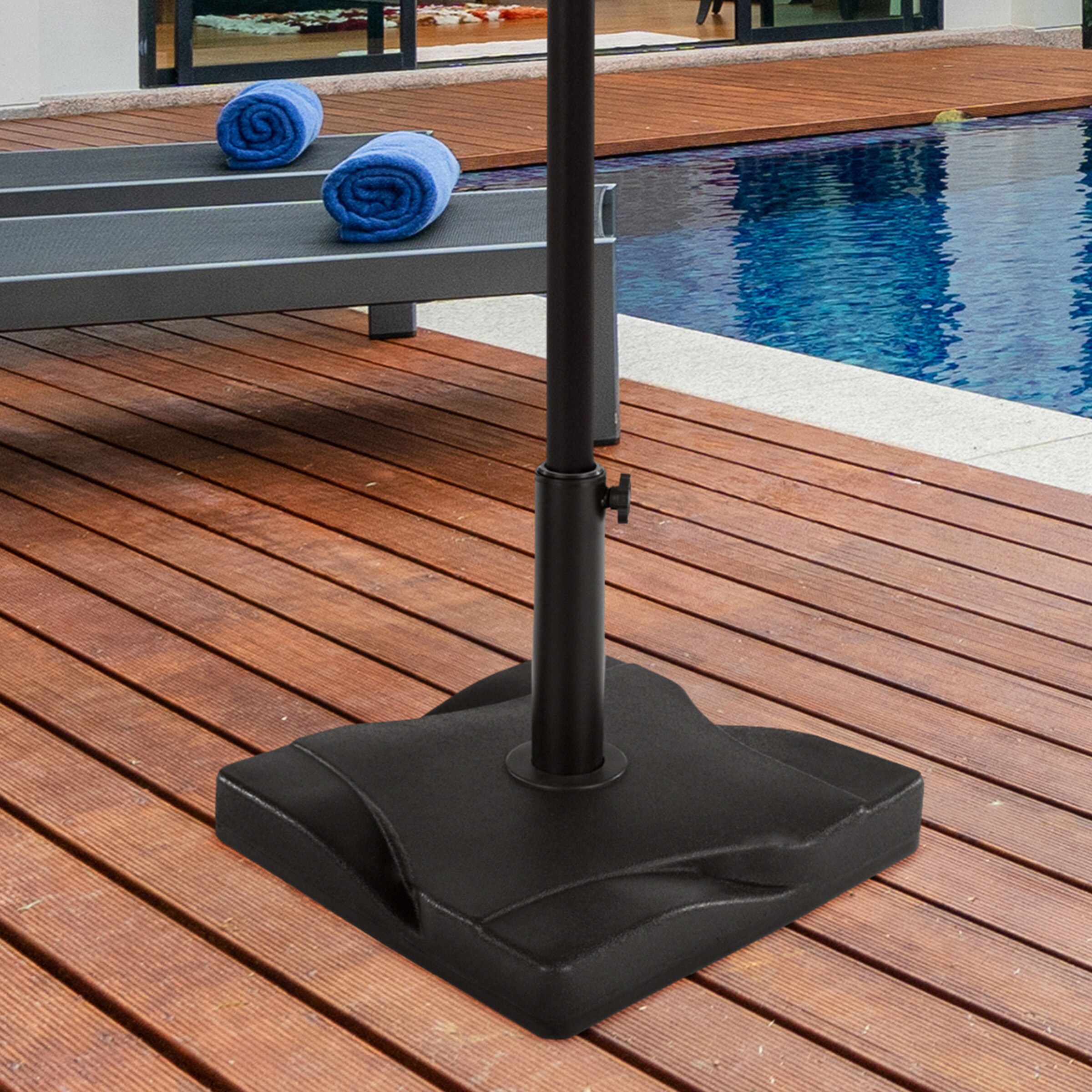Black Round Concrete Outdoor Umbrella Base, 26 lbs
