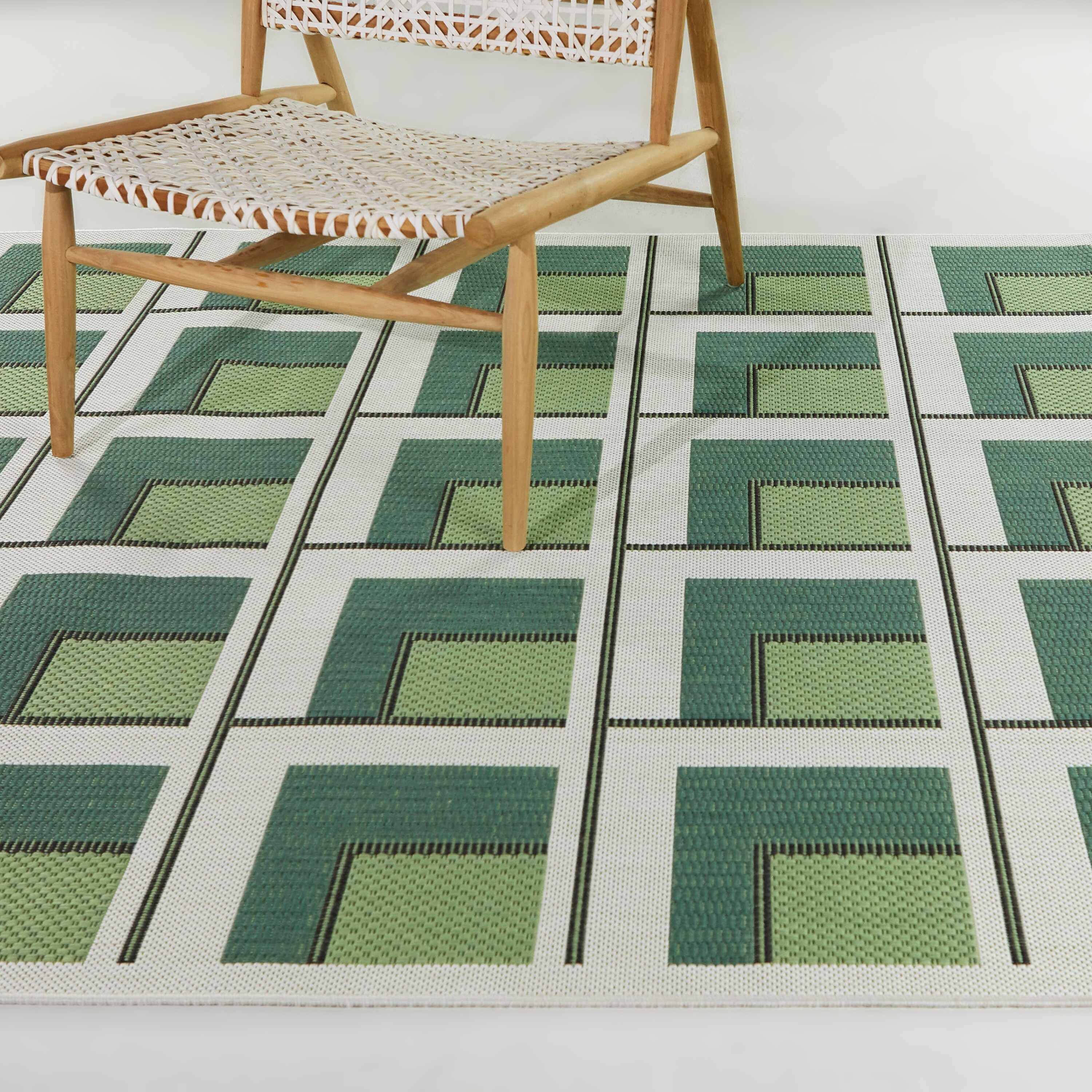 Balta 3116888 5 X 7 (ft) Green Indoor/Outdoor Geometric Area Rug