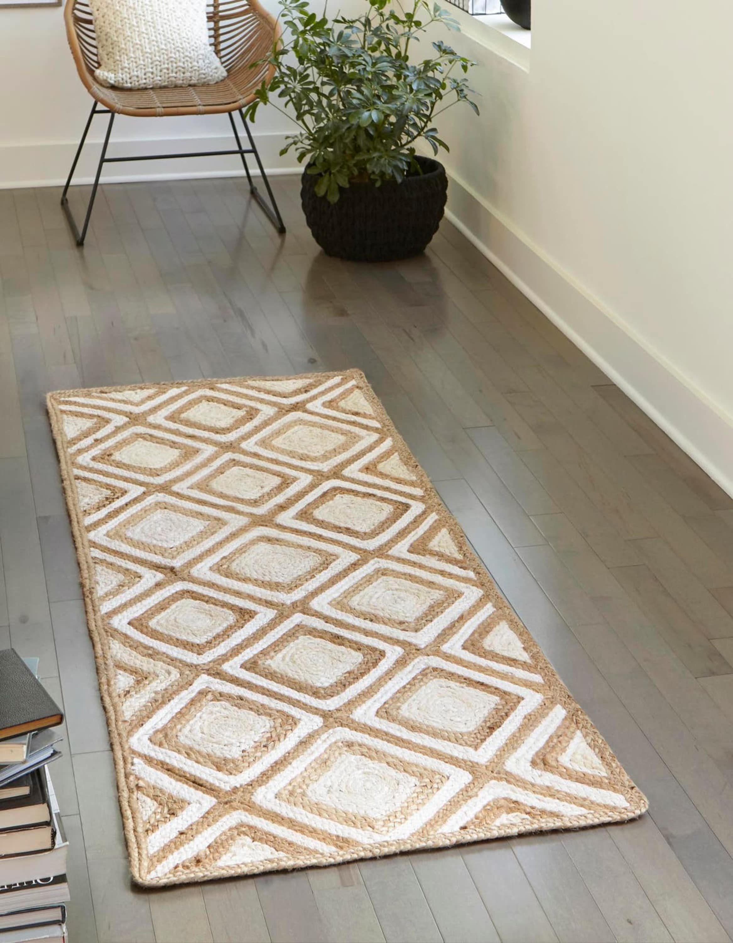 Unique Loom 3147003 Braided Jute 3 x 6 (ft) Braided Cotton Natural Rectangular Indoor Geometric Runner rug