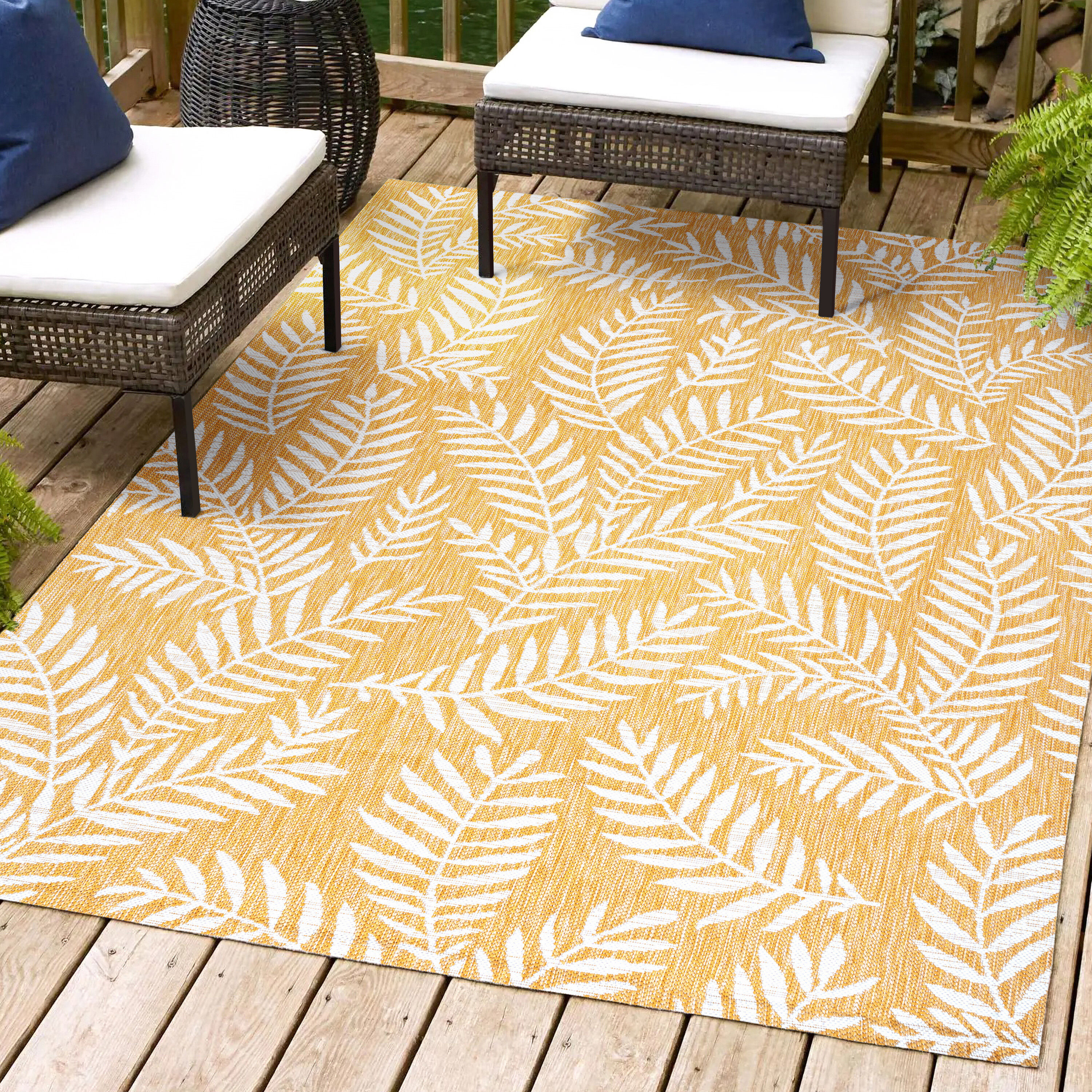 JONATHAN  Y SMB119C-8 Santa Monica Nevis Palm Frond 8 x 10 (ft) Loomed Polypropylene Yellow/Cream Rectangular Indoor/Outdoor Floral/Botanical Coastal Area rug