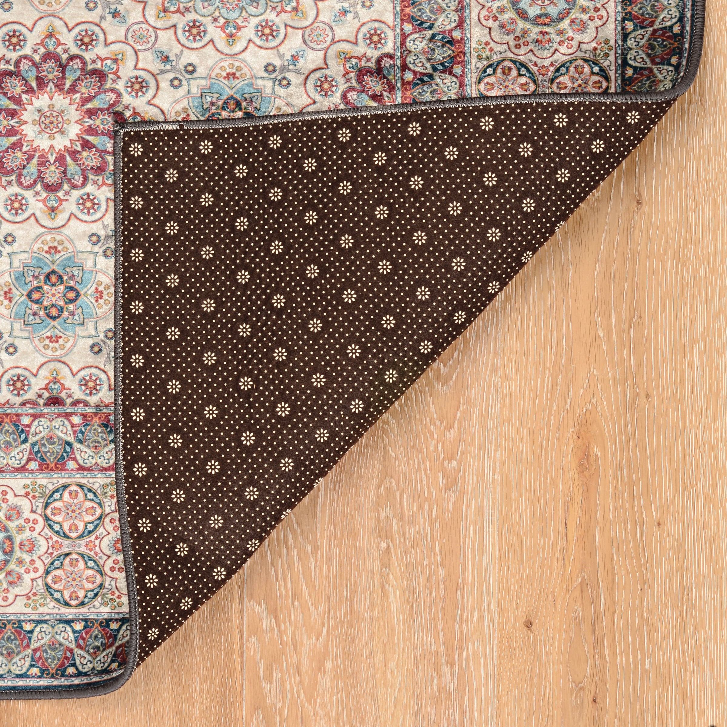 Linon RUGEM1423 rugs - View #3