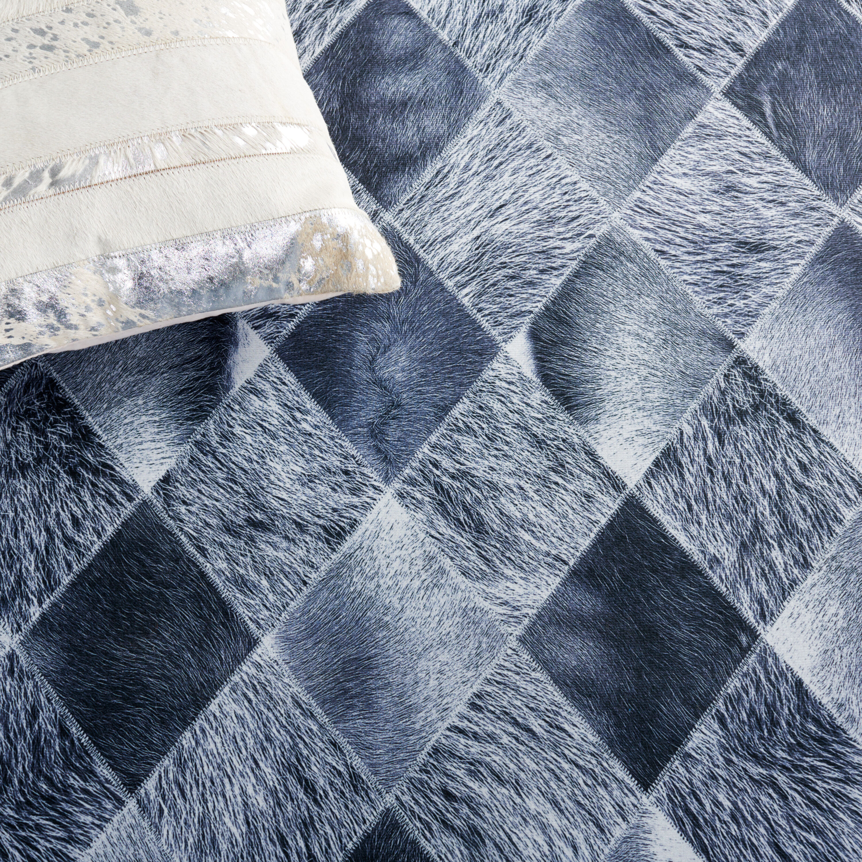 Gray Faux Fur Diamond Pattern Washable Area Rug