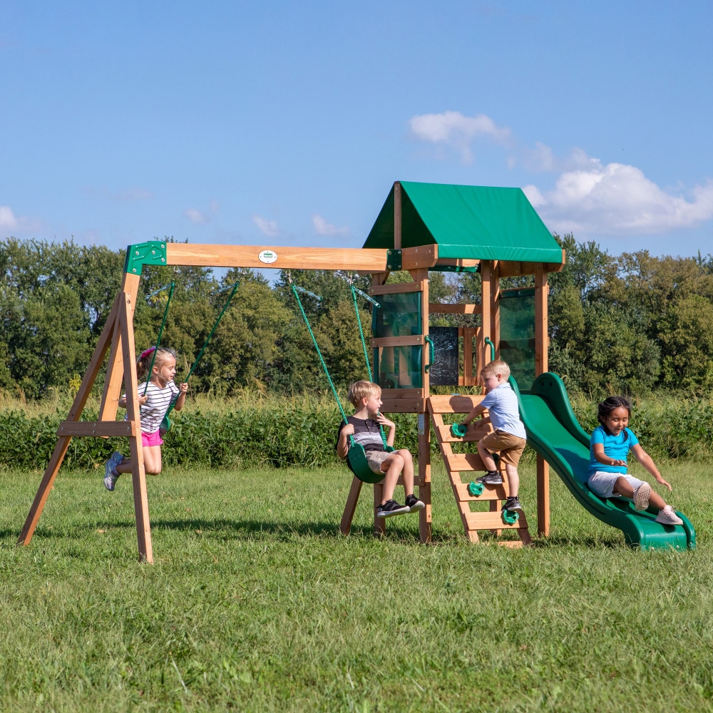Playsets & Swing Sets