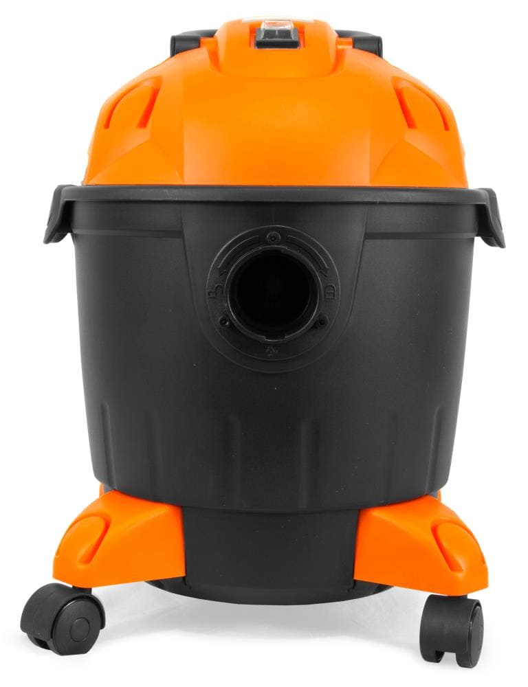 Black + Decker 5 Gallon Wet/Dry Vacuum