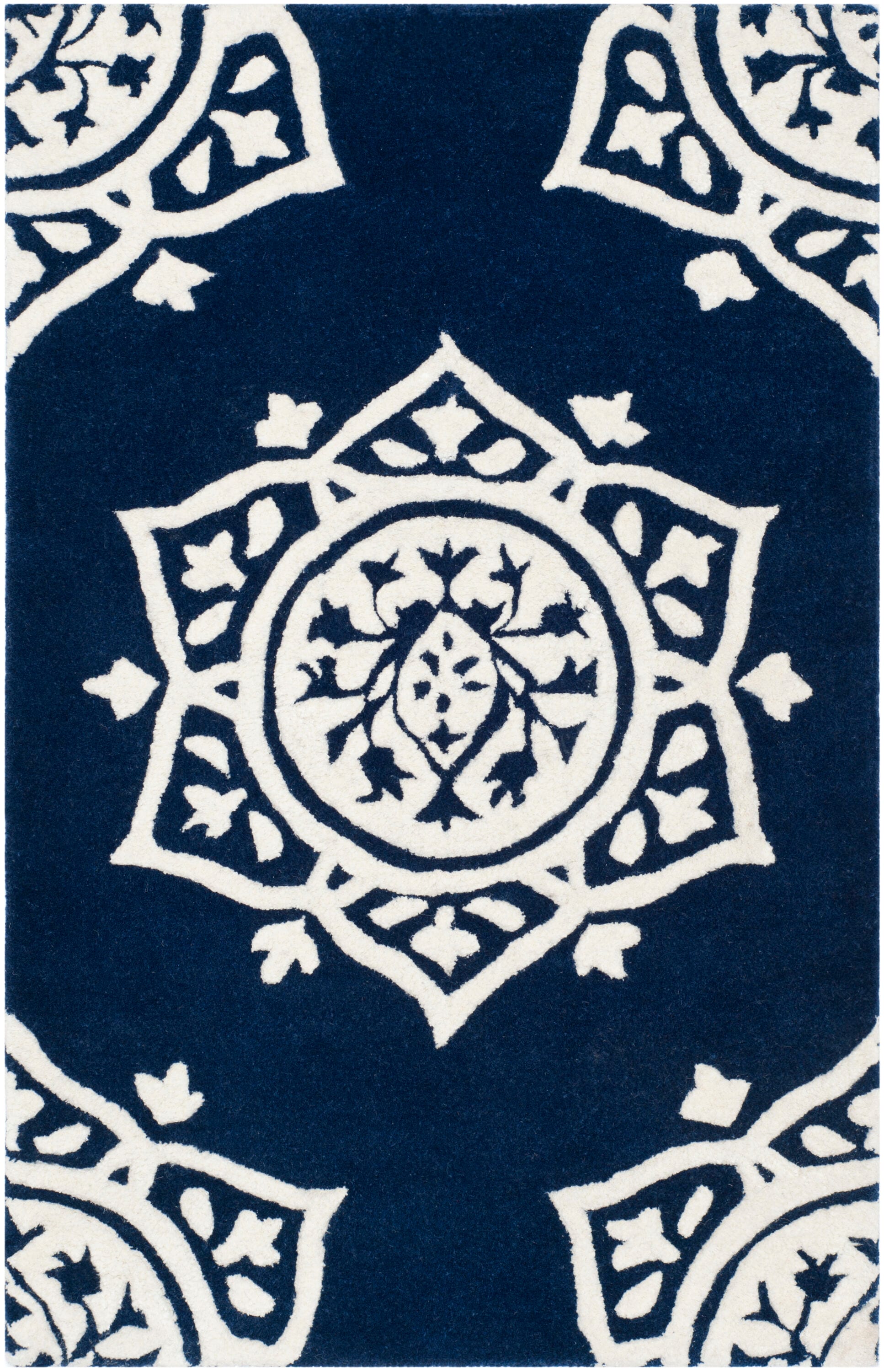 Safavieh BEL136B-24 rugs - View #2
