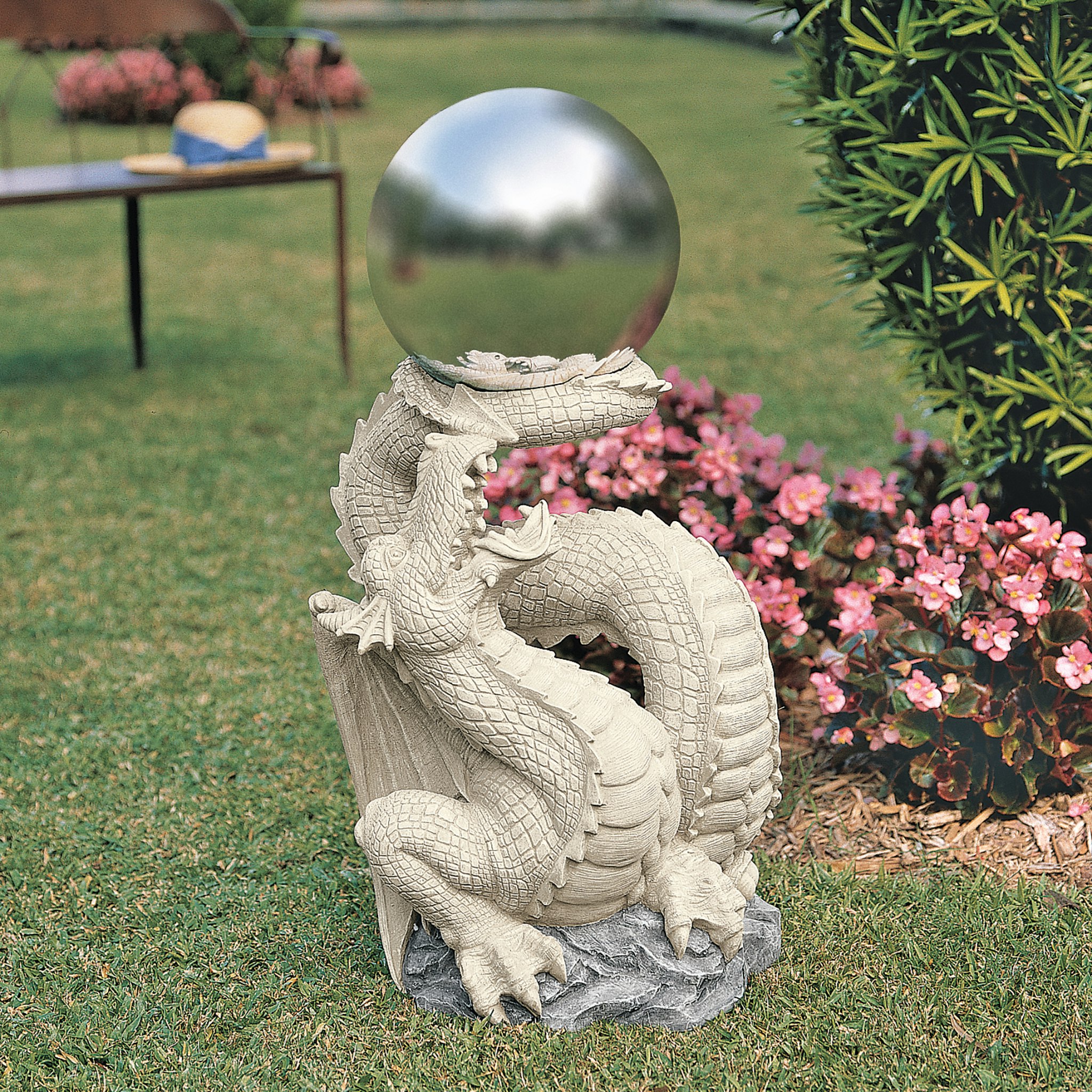 Design Toscano NG30854 Garden-Statue - View #2