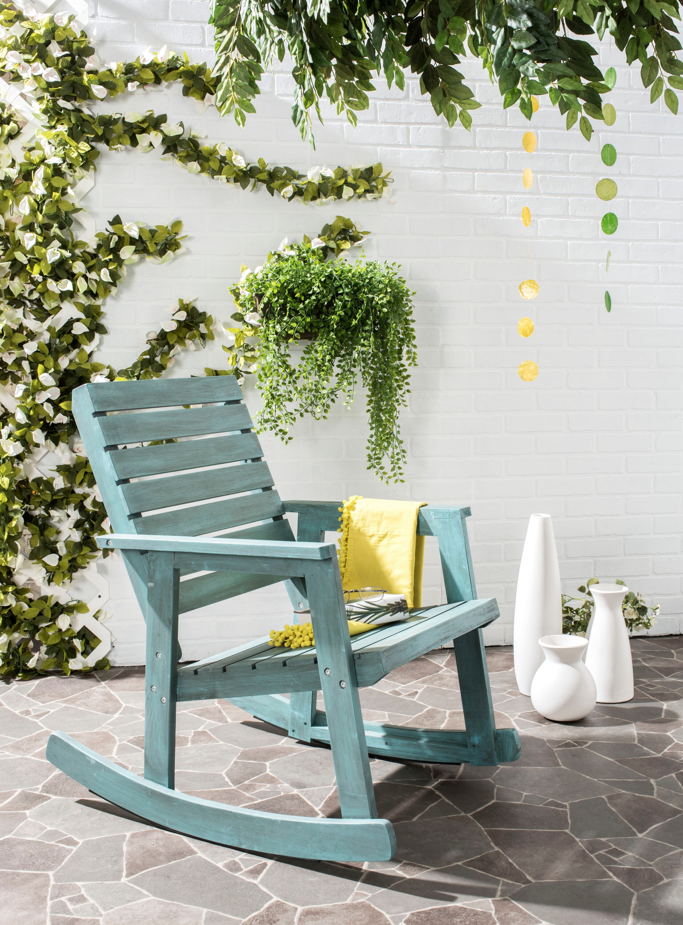 Safavieh FOX6702C Patio-Chairs - View #4