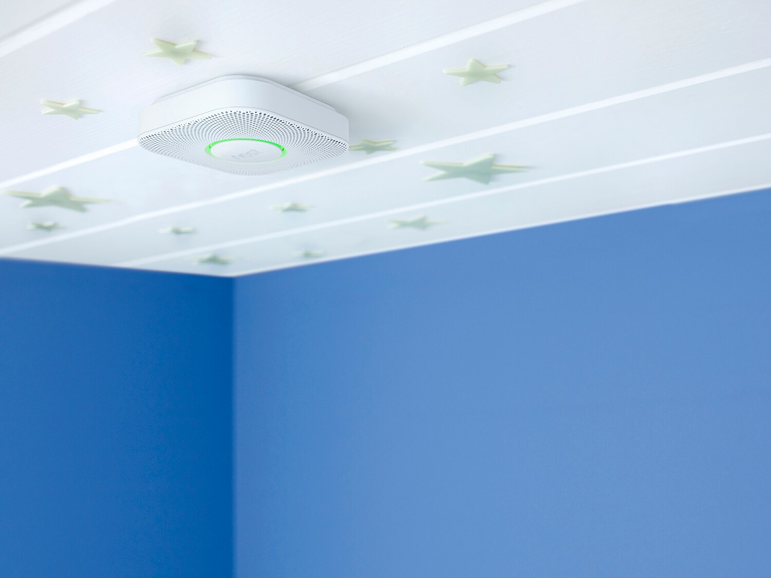 Nest S2001LW Co-Smoke-Combination-Alarms - View #3