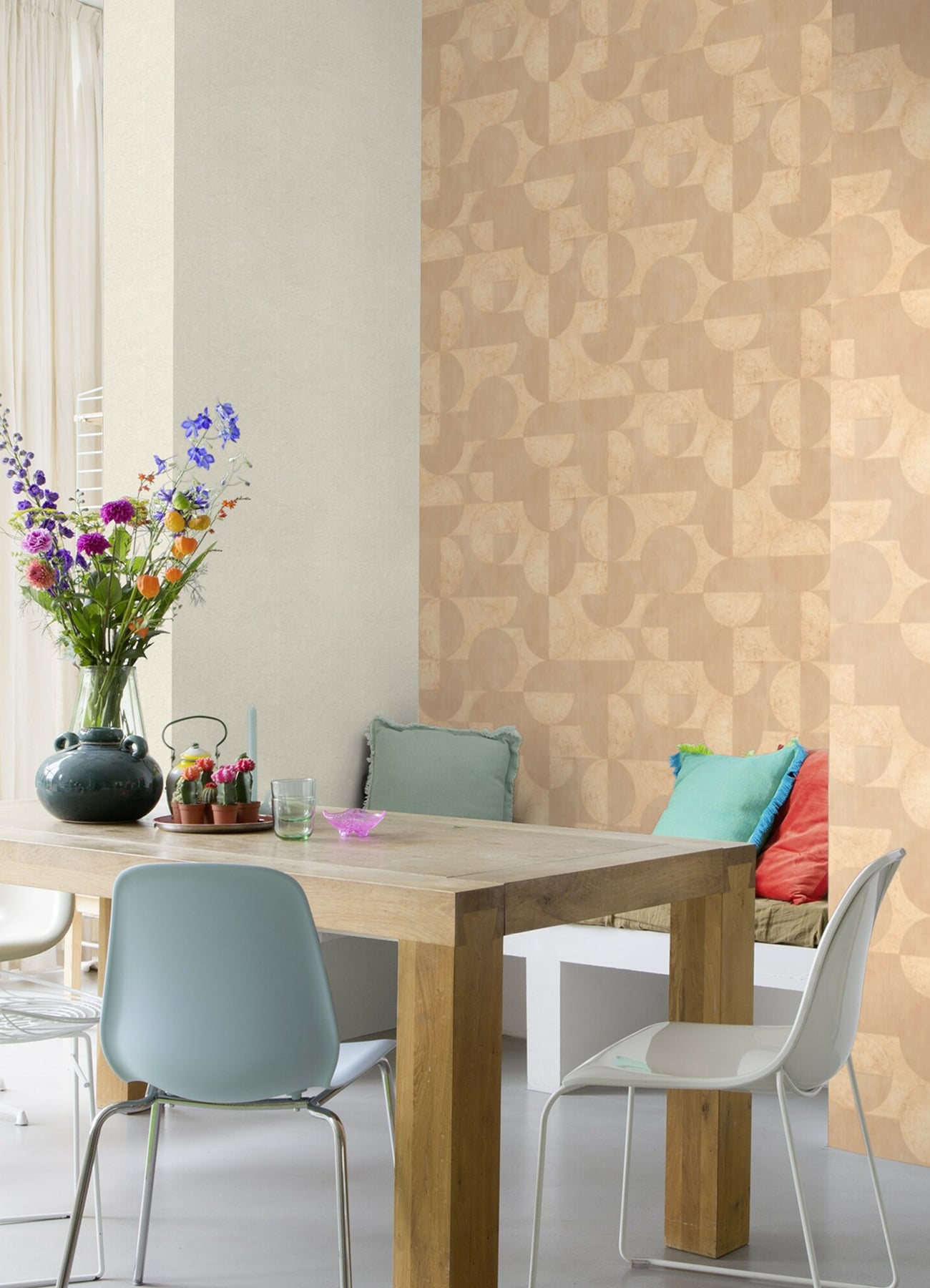 Light Brown Geometric Circles and Rectangles Non-Woven Wallpaper