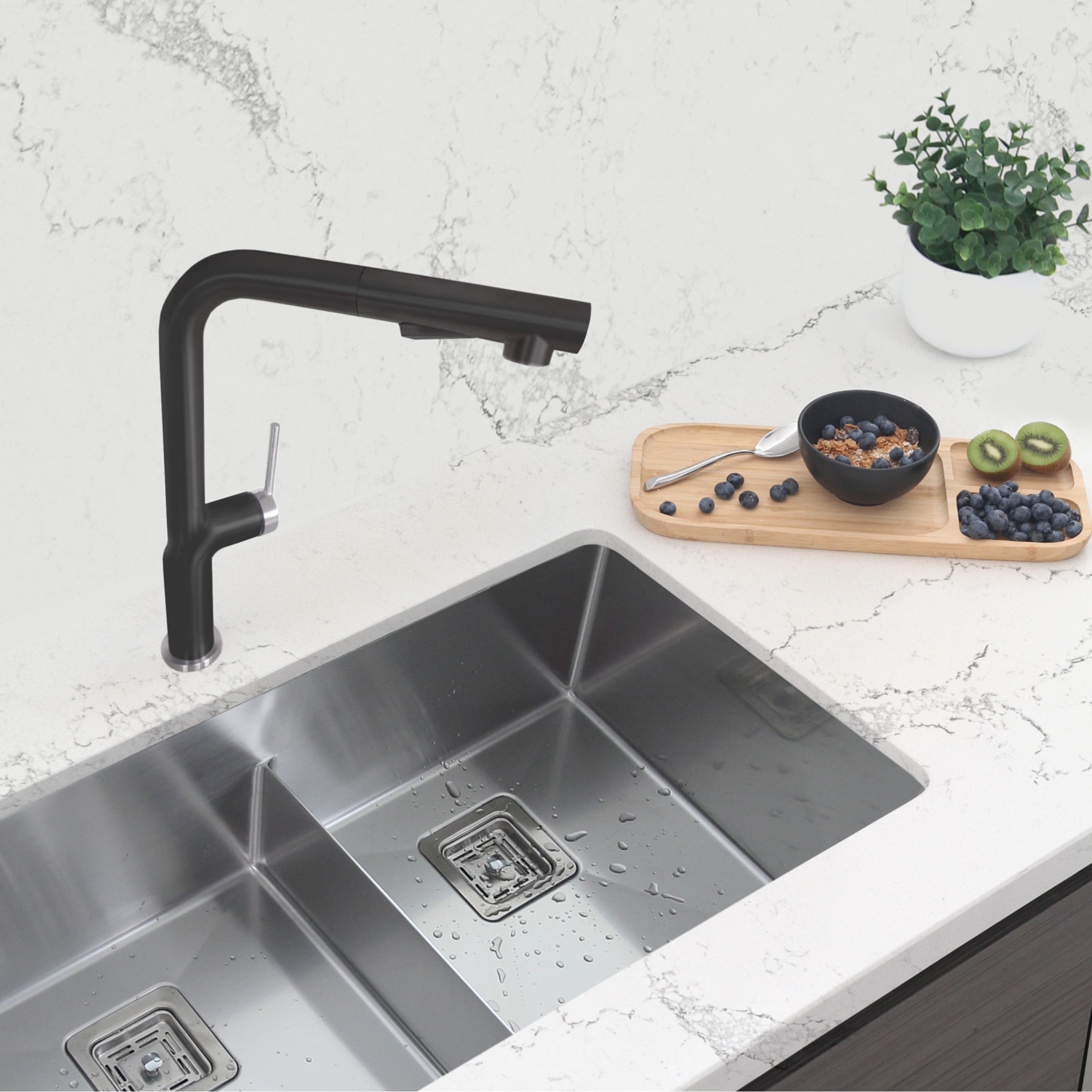 Matte Black Stainless Steel Pull Down Kitchen Faucet with Spray