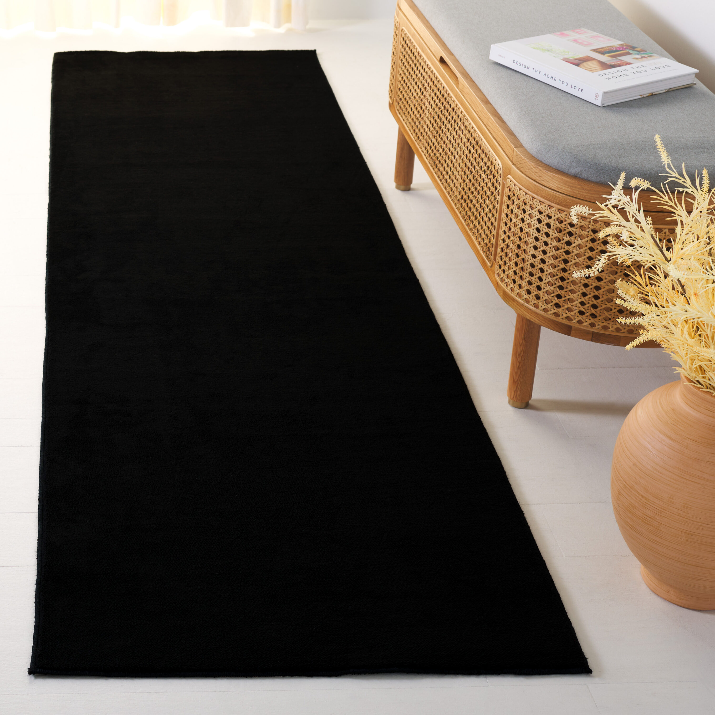 Loft 315Z Black 2ft-3in x 6ft Solid / Tonal Rug