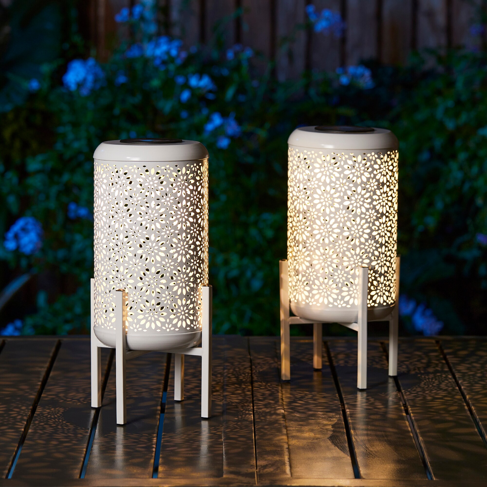 Glitzhome 2023300079 Outdoor-Decorative-Lanterns - View #4