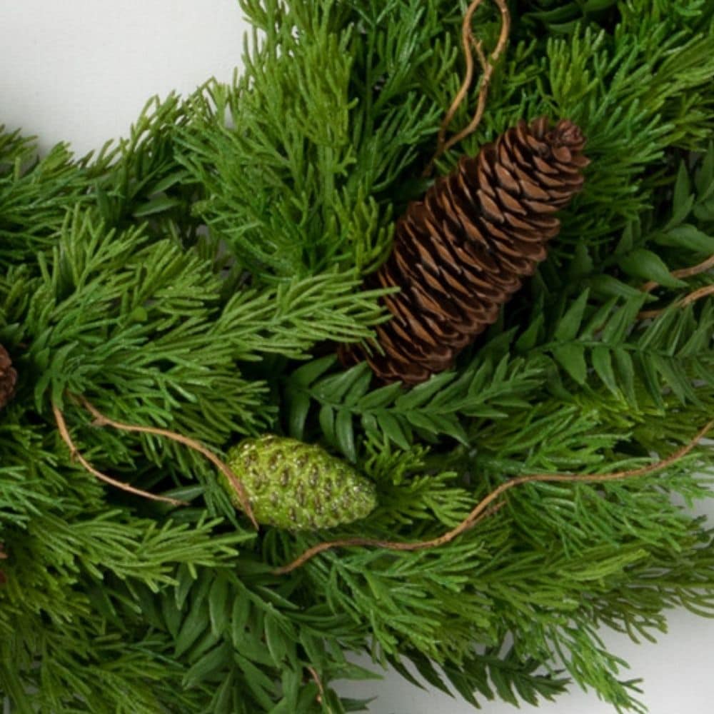 Sullivans WR905 Artificial-Christmas-Wreaths - View #2