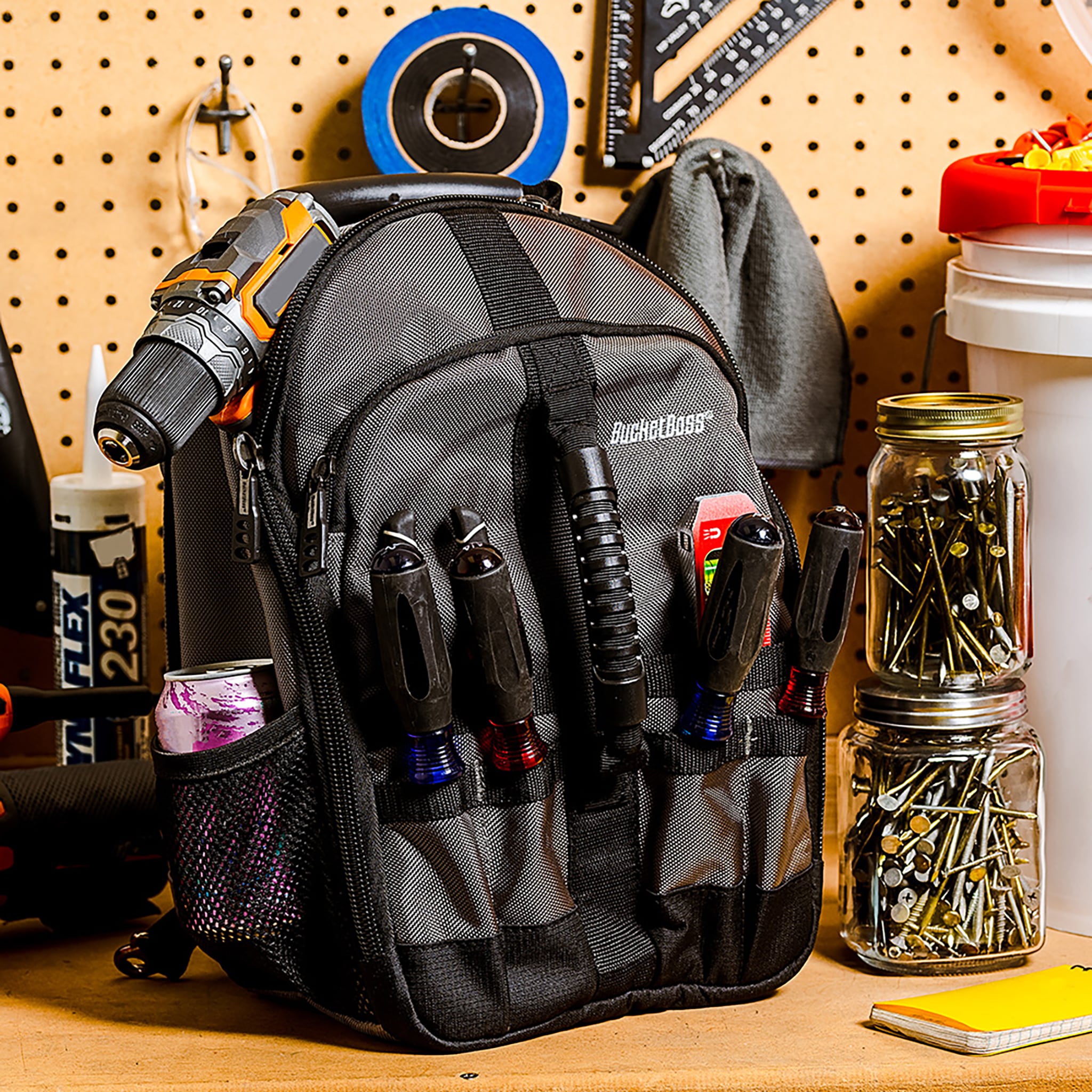 Bucket Boss SLING PACK Grey, Black Polyester 10.5-in Zippered Backpack in  the Tool Bags department at