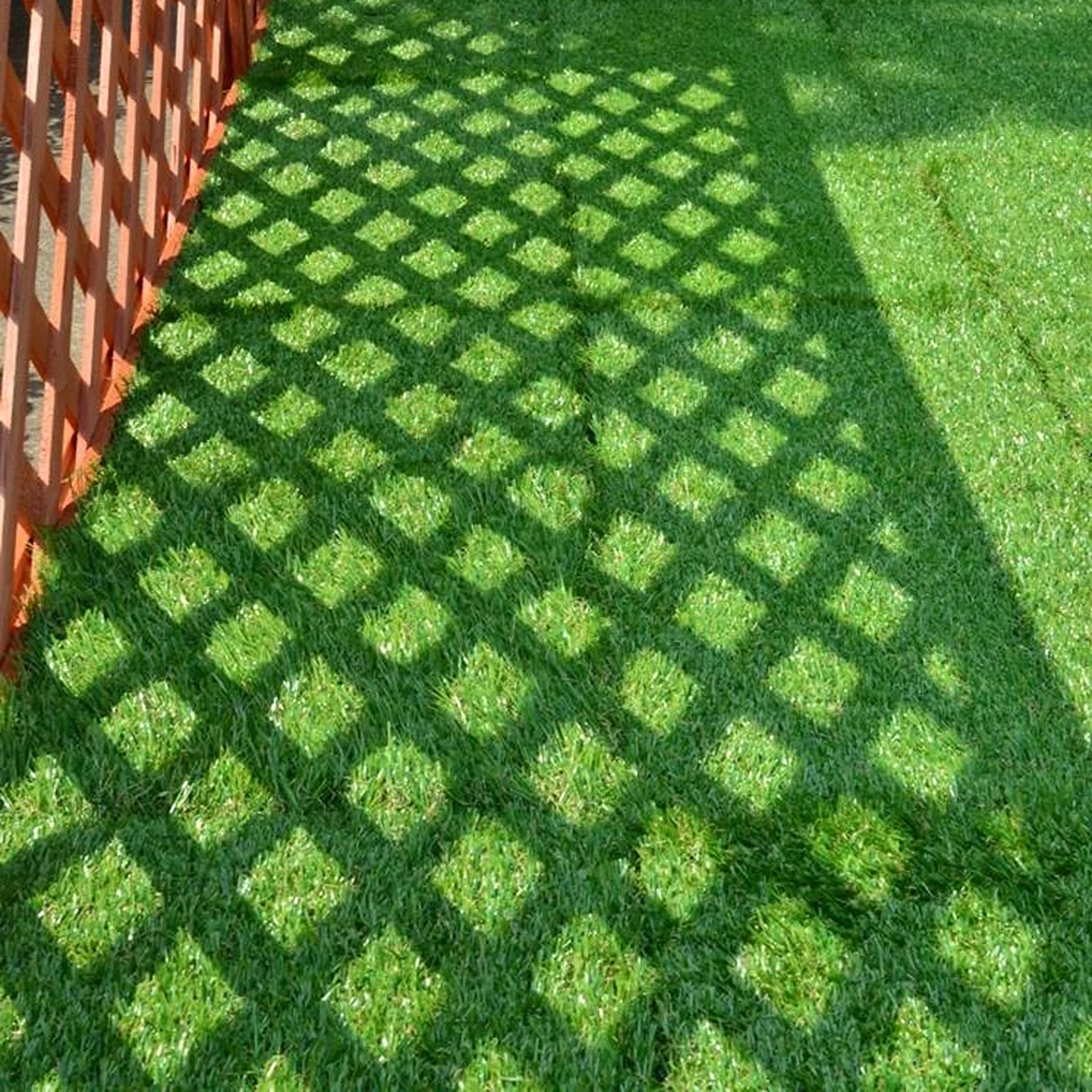 12" x 12" Green Plastic Interlocking Artificial Grass Deck Tile
