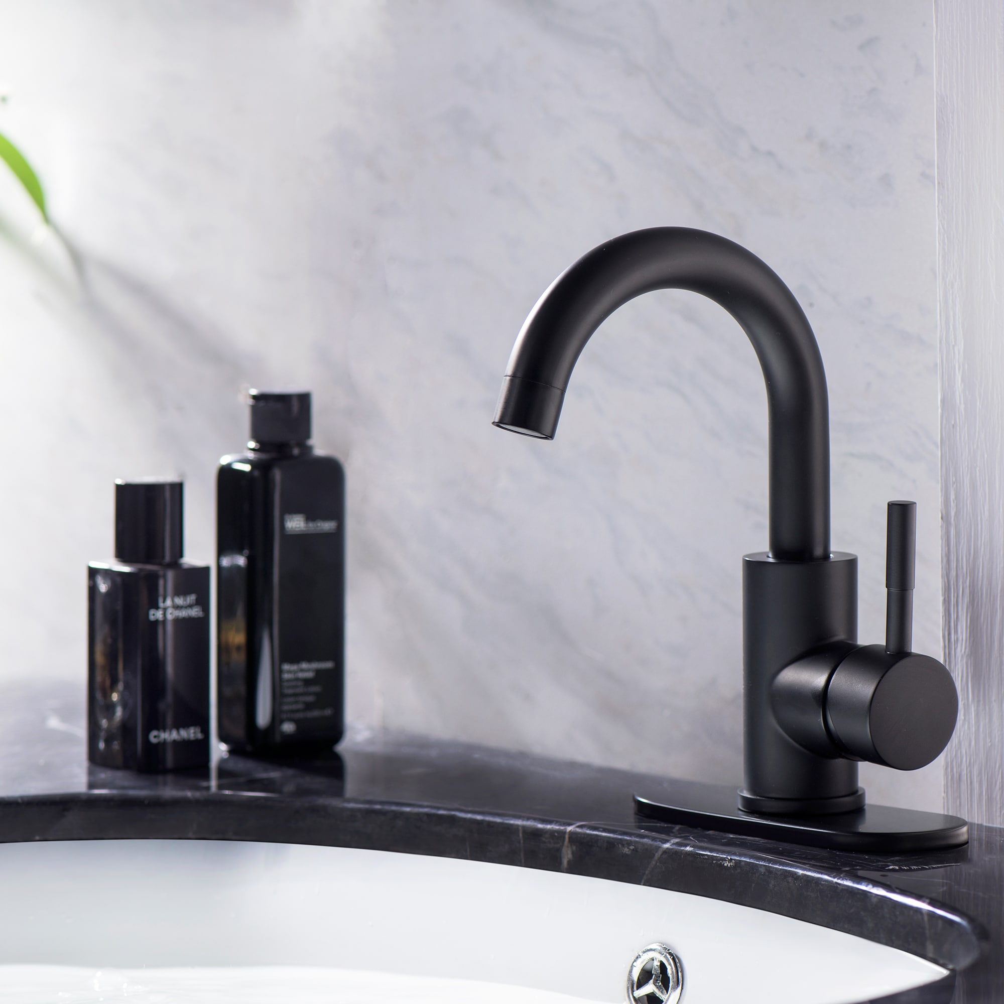Damerin MSA16 Lavatory-Faucets - View #2