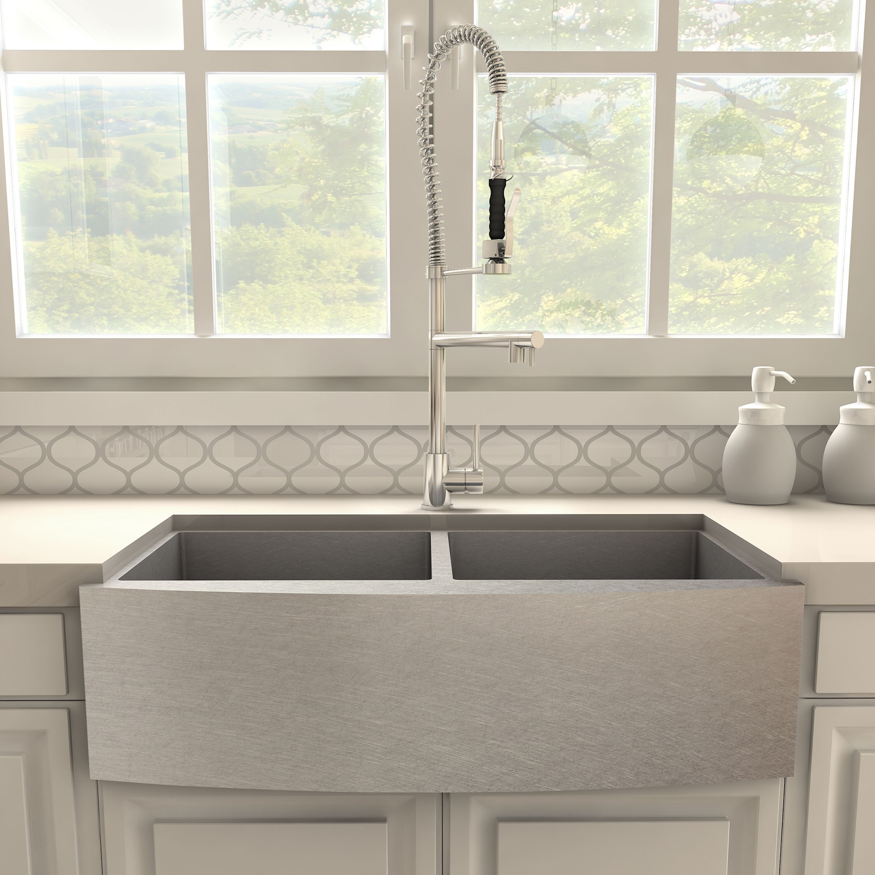 Chrome Pull-Out Spray Kitchen Faucet with 360-Degree Rotation