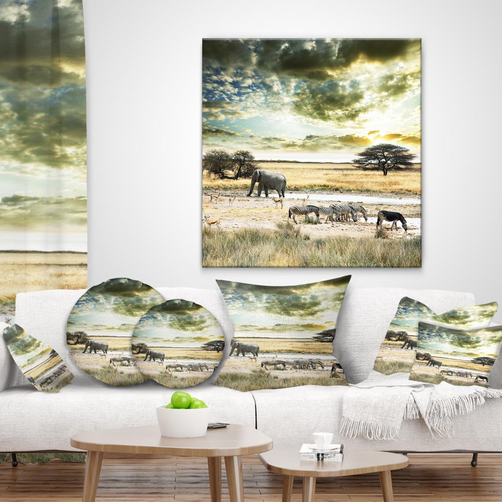 Designart CU12953-18-18 Accent-Pillows - View #4