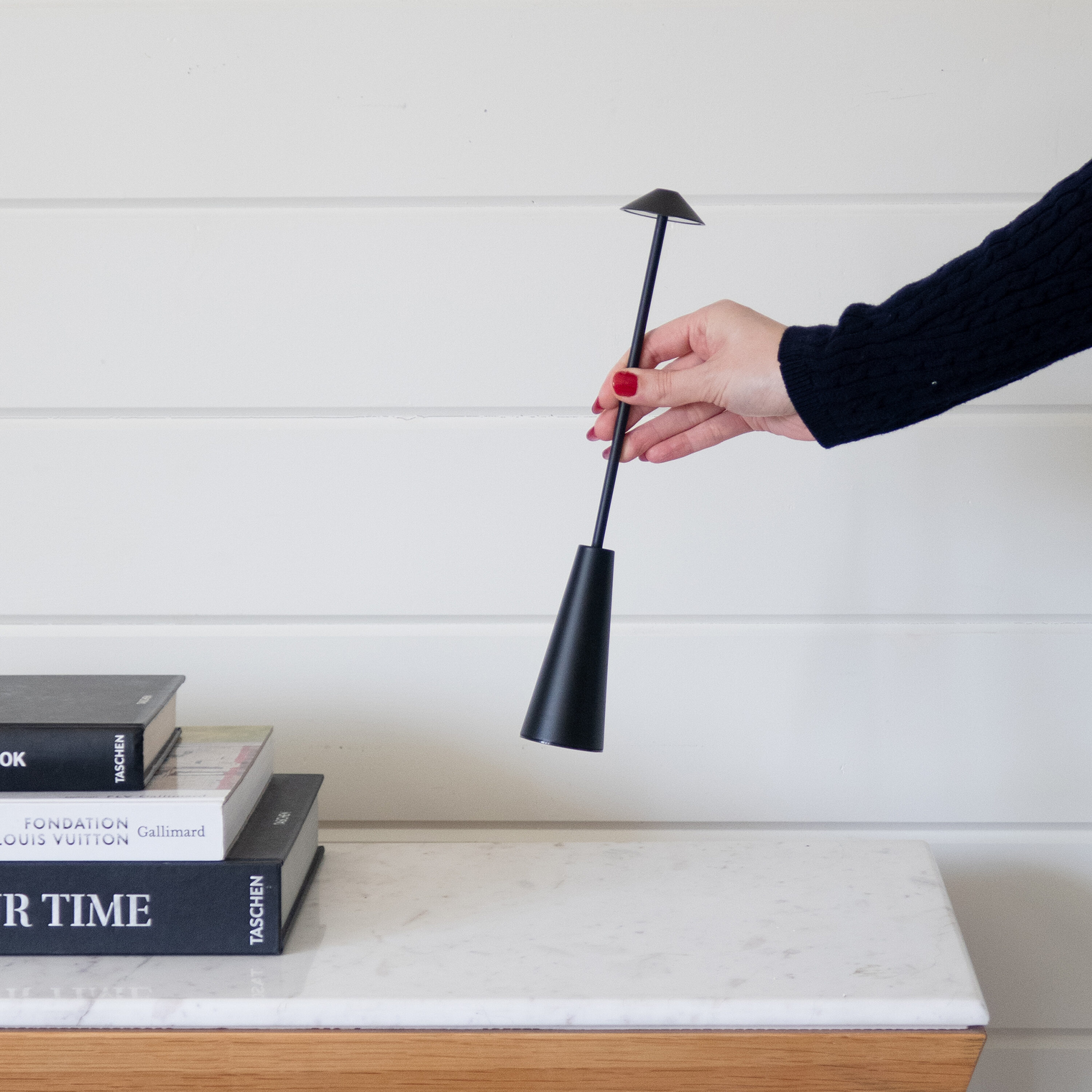 Brightech TL-ENKI-BLK Table-Lamps - View #2