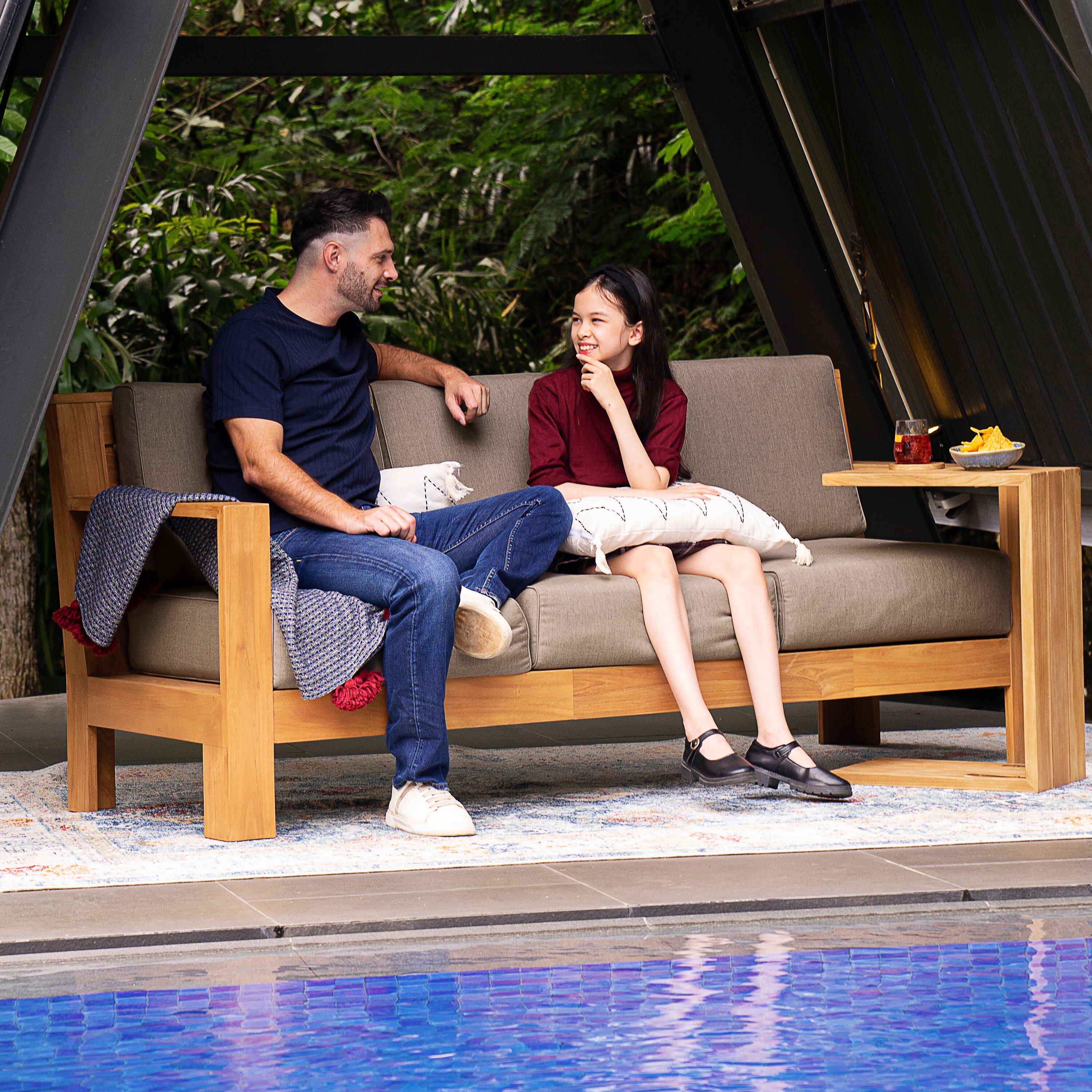 Cambridge Casual 151131-TW-XX-CS-XX Patio-Sofas-Daybeds - View #4