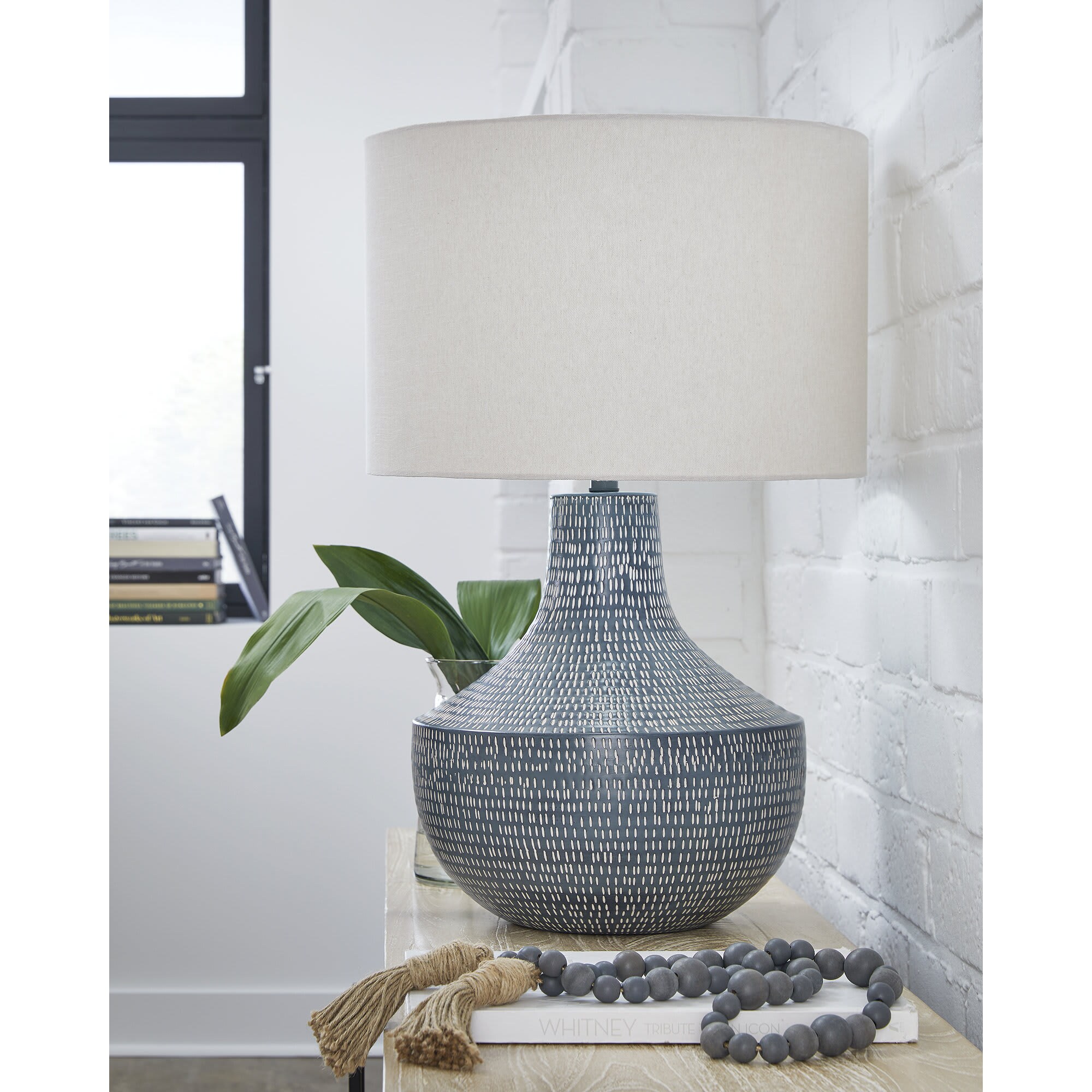 Signature Design by Ashley L207474 Table-Lamps - View #2