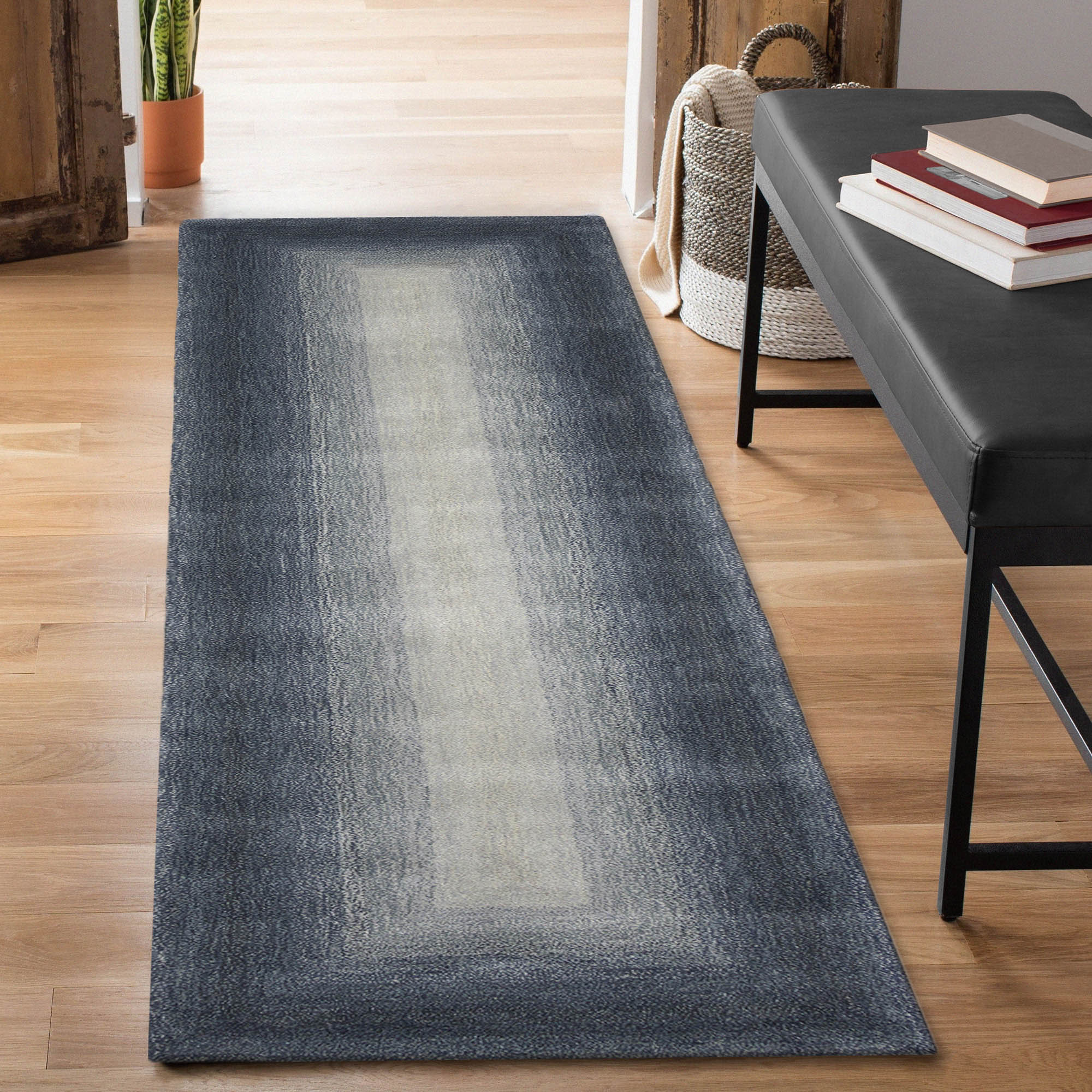 Liora Manne TIVR8811733 Tivoli 2 x 8 (ft) Tufted Wool Denim Rectangular Indoor Abstract Runner rug