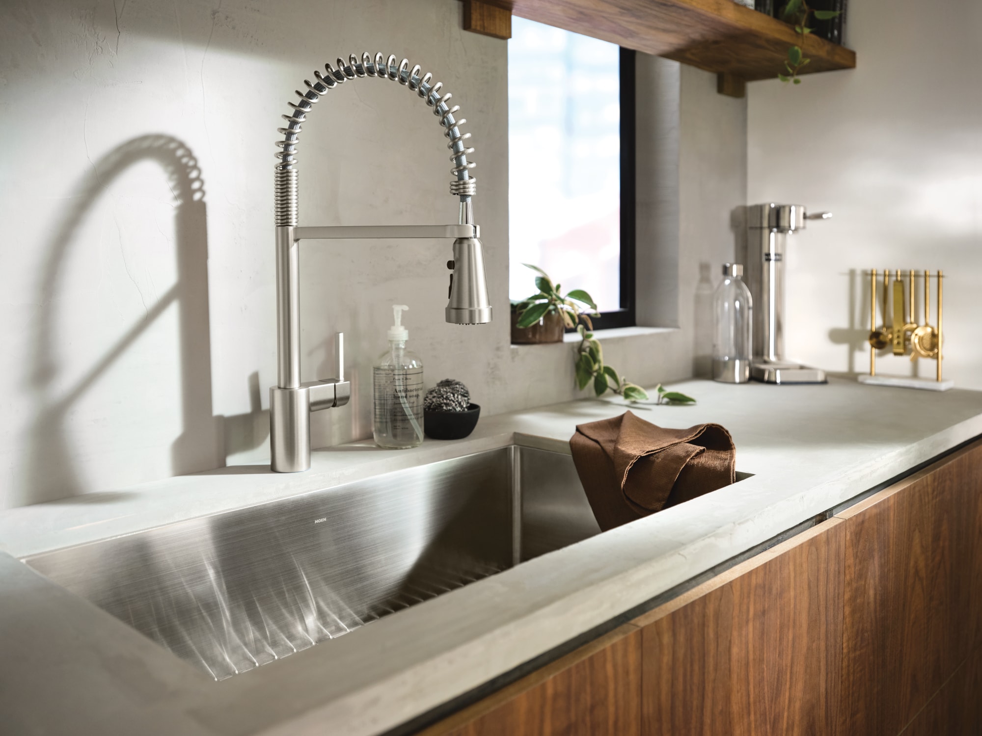 Moen F5923SRS Kitchen-Faucets - View #2