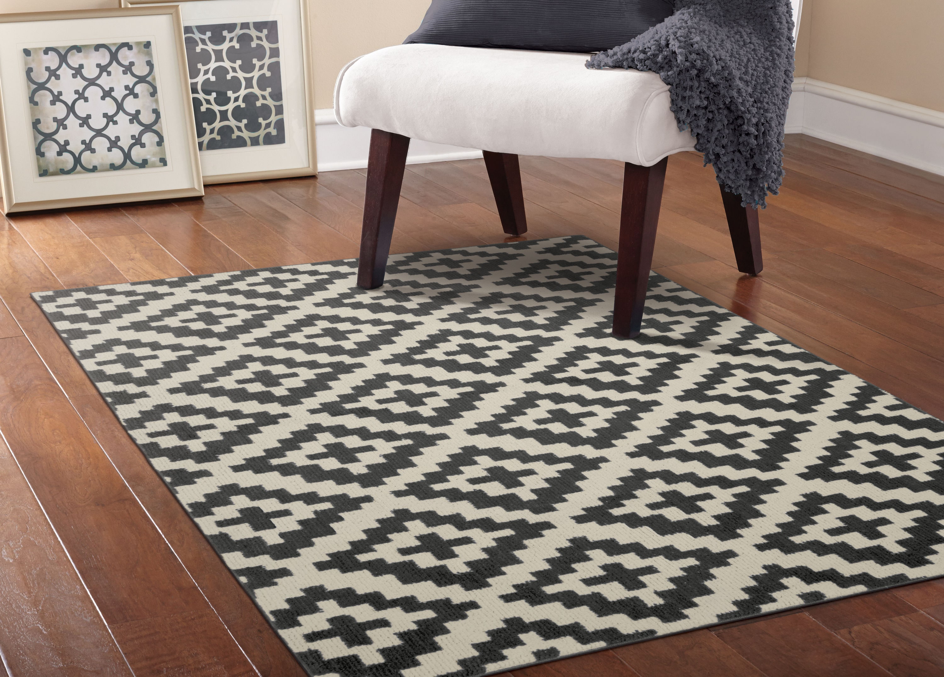 Garland Rug CC170A060084H8 Cape Cod 5 x 7 (ft) Tufted Polypropylene Cinder/Ivory Rectangular Indoor Stripe Lodge Area rug